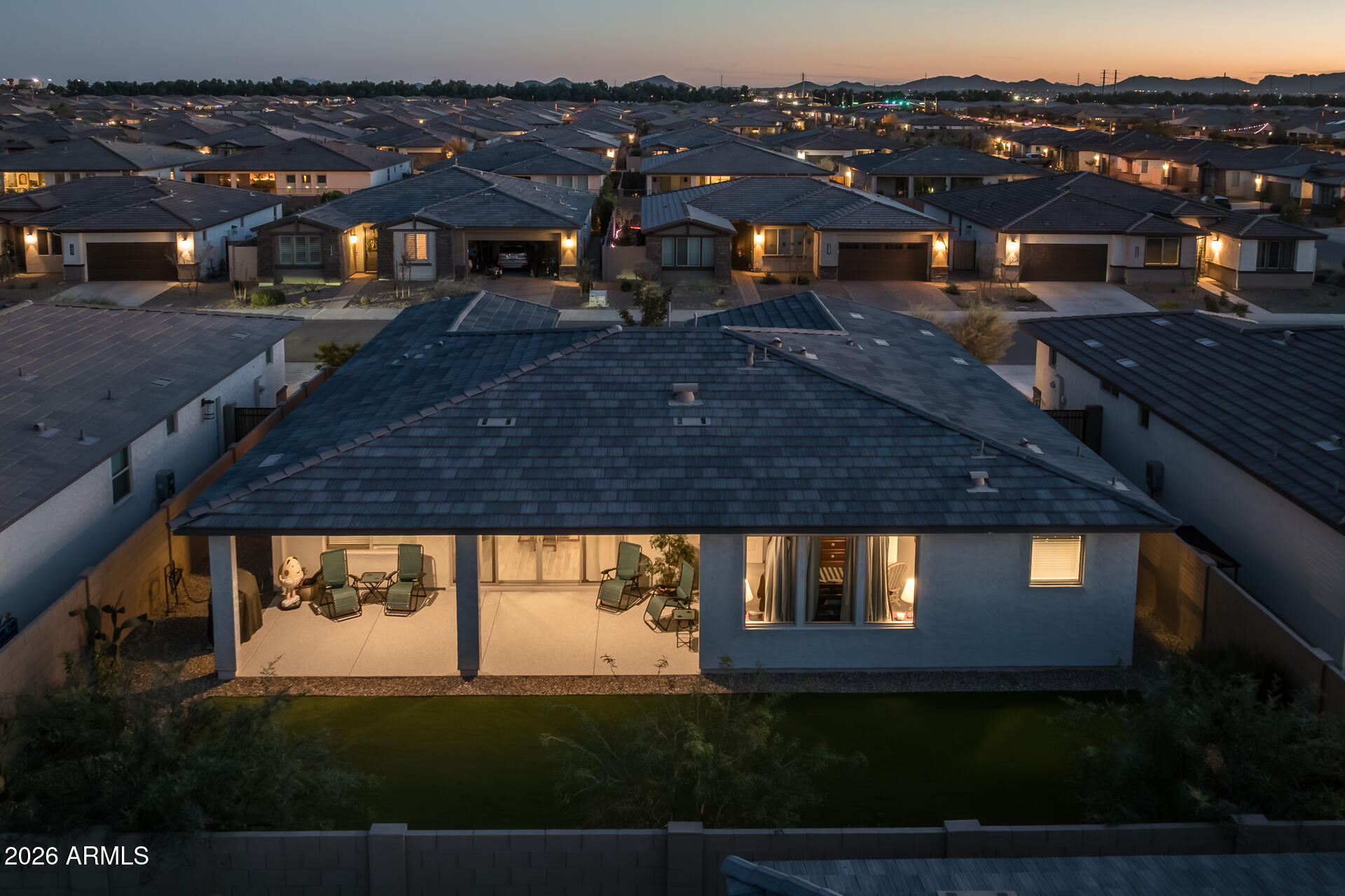 1540 W DESERT SPOON Drive