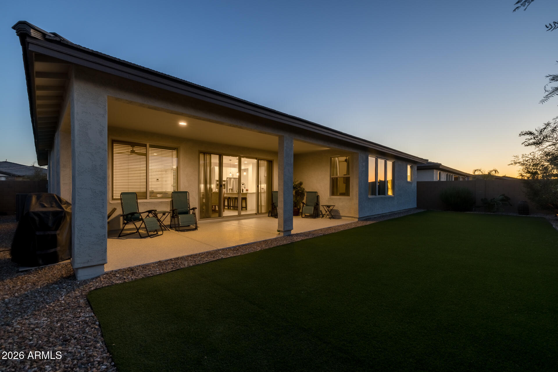 1540 W DESERT SPOON Drive