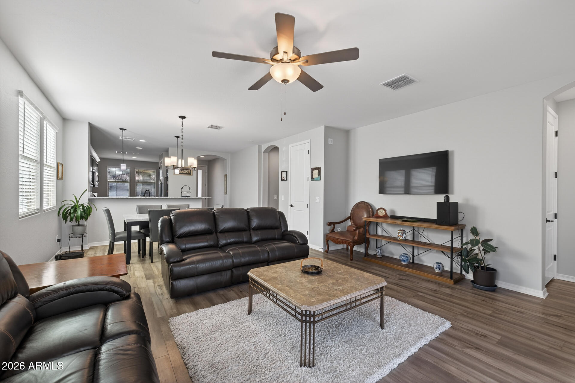 3518 W DREAMY DRAW Drive