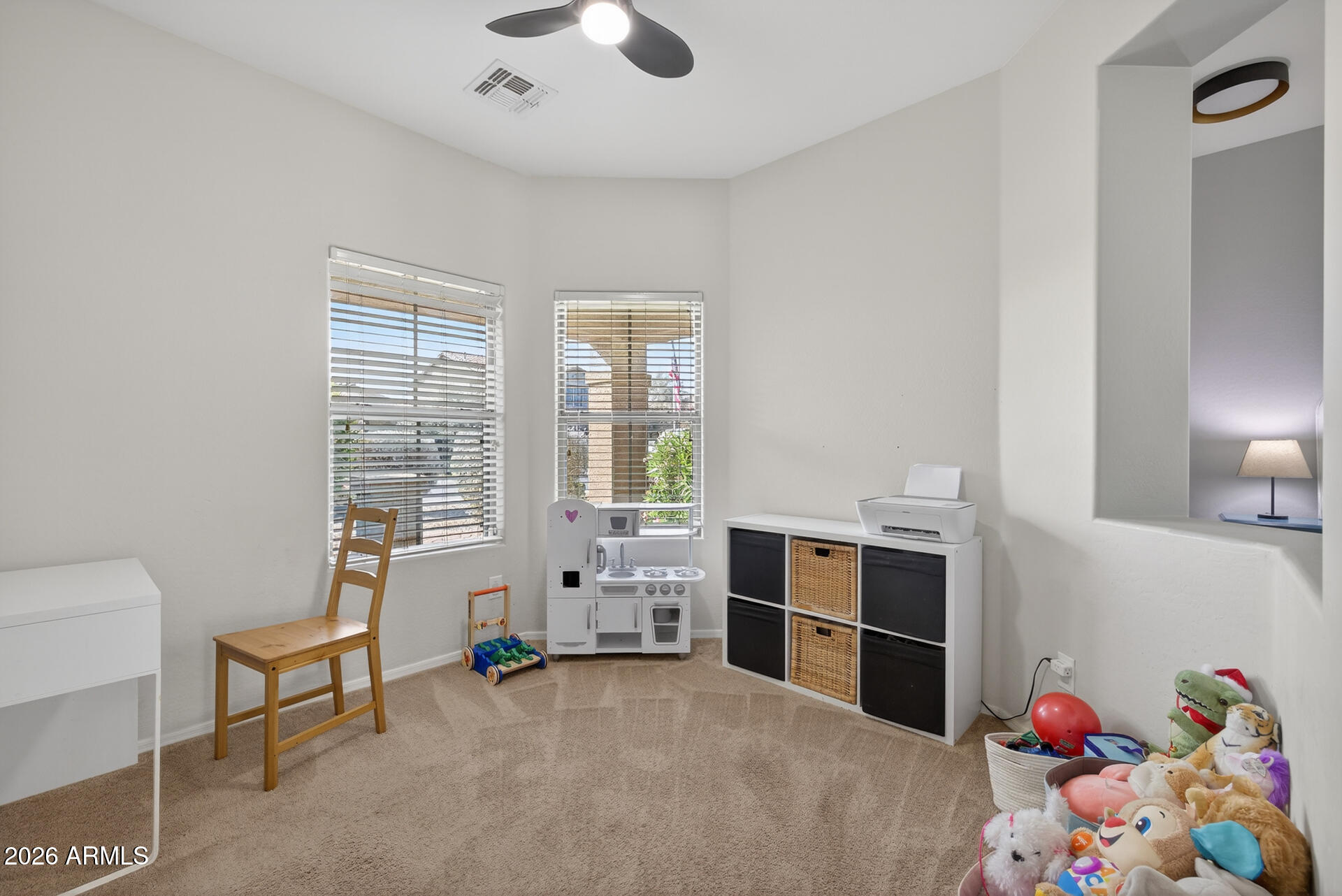 724 W TRELLIS Road