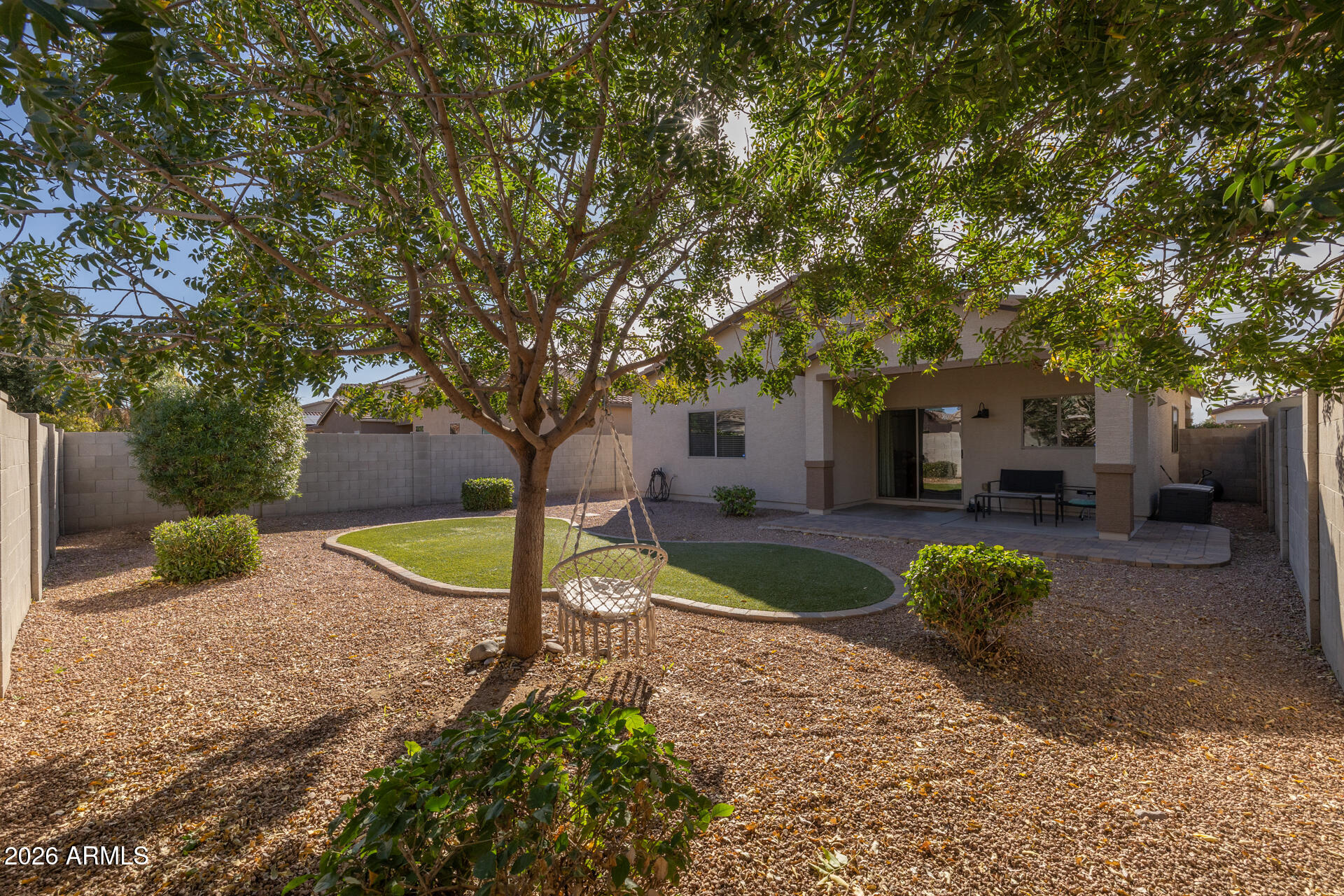 724 W TRELLIS Road
