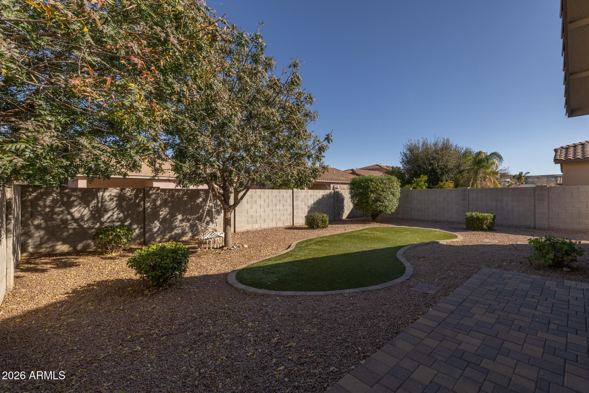 724 W TRELLIS Road