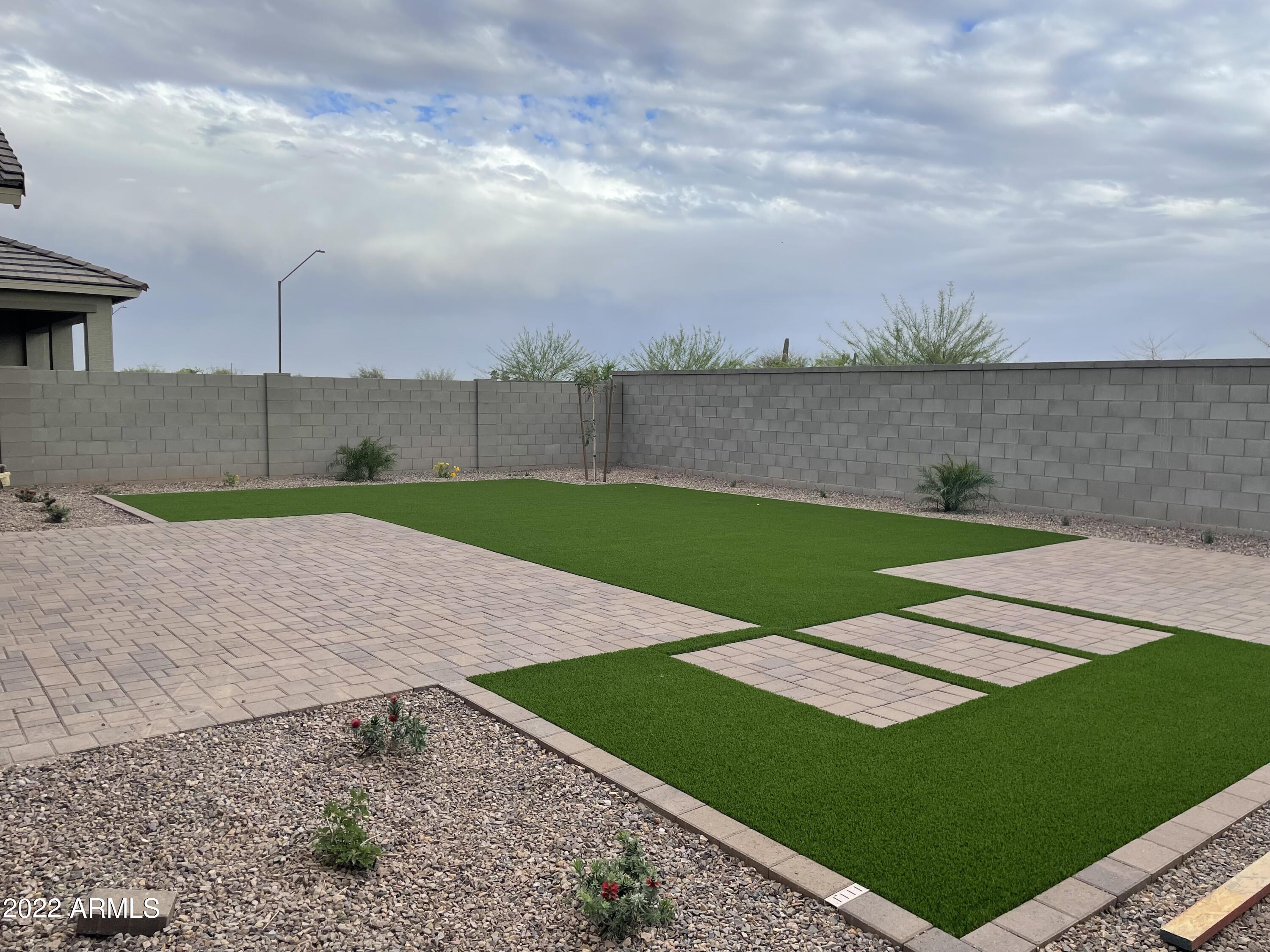 16081 W ELECTRA Lane