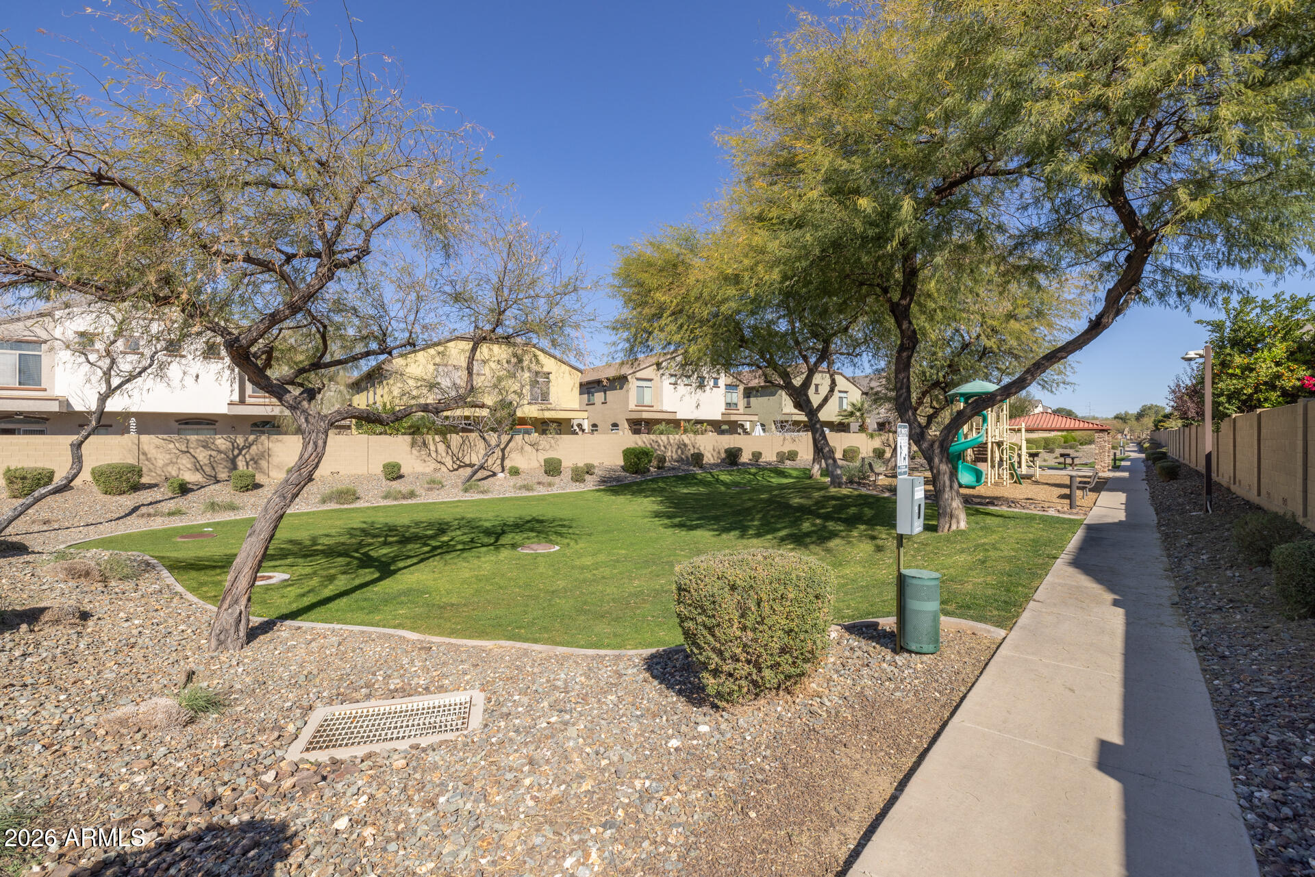 2725 E MINE CREEK Road 2166