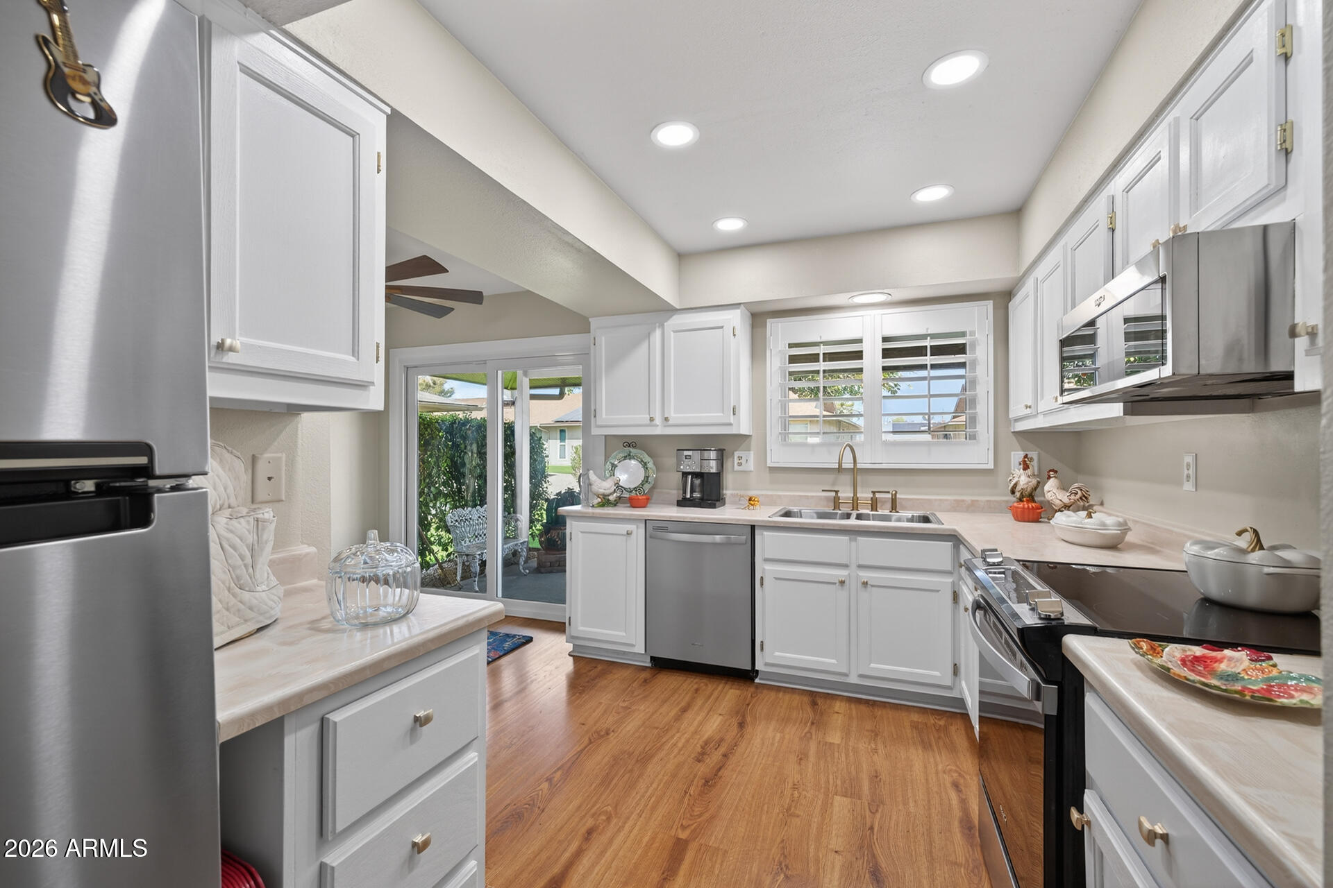 12914 W SHADOW HILLS Drive