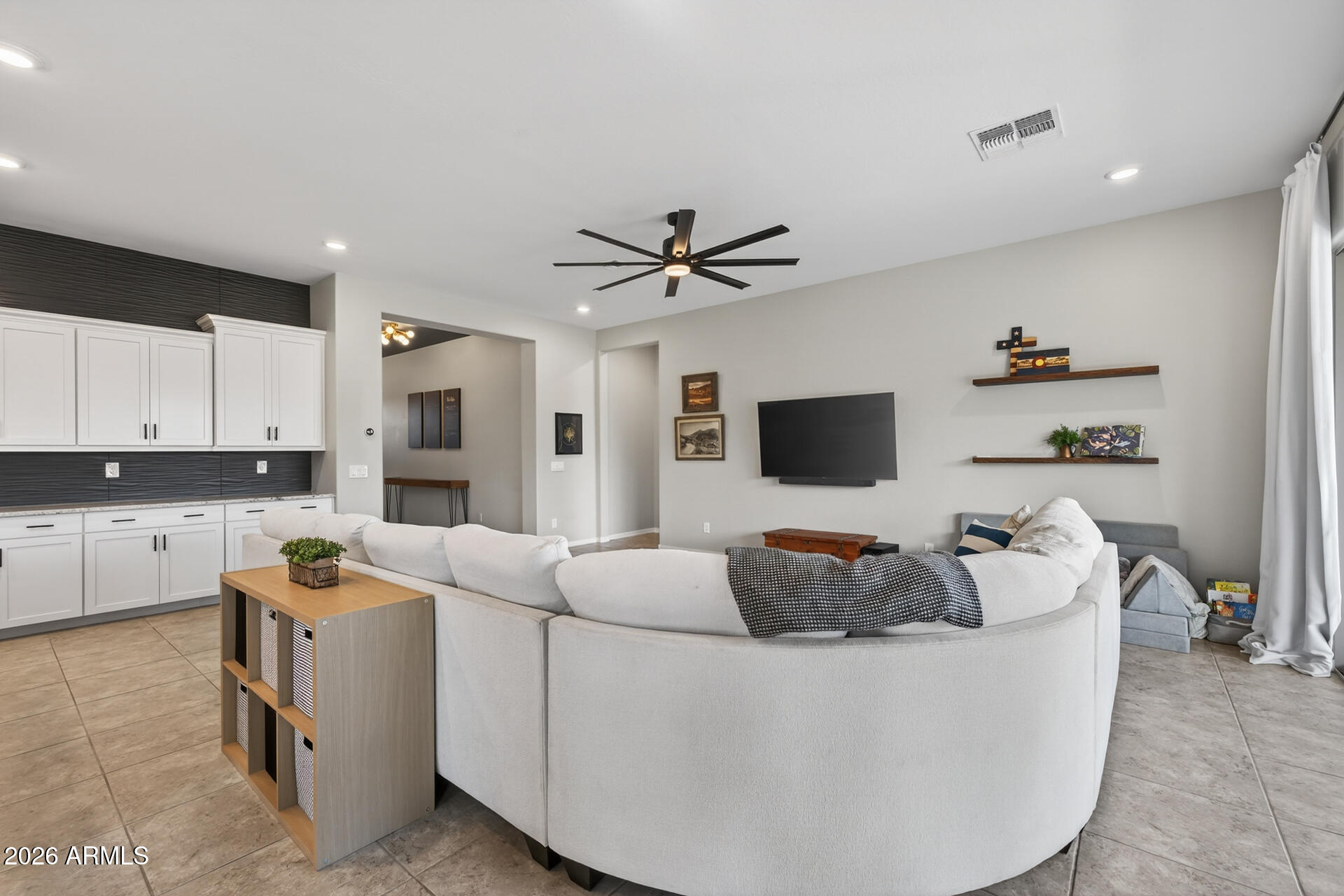 14233 S 179TH Avenue