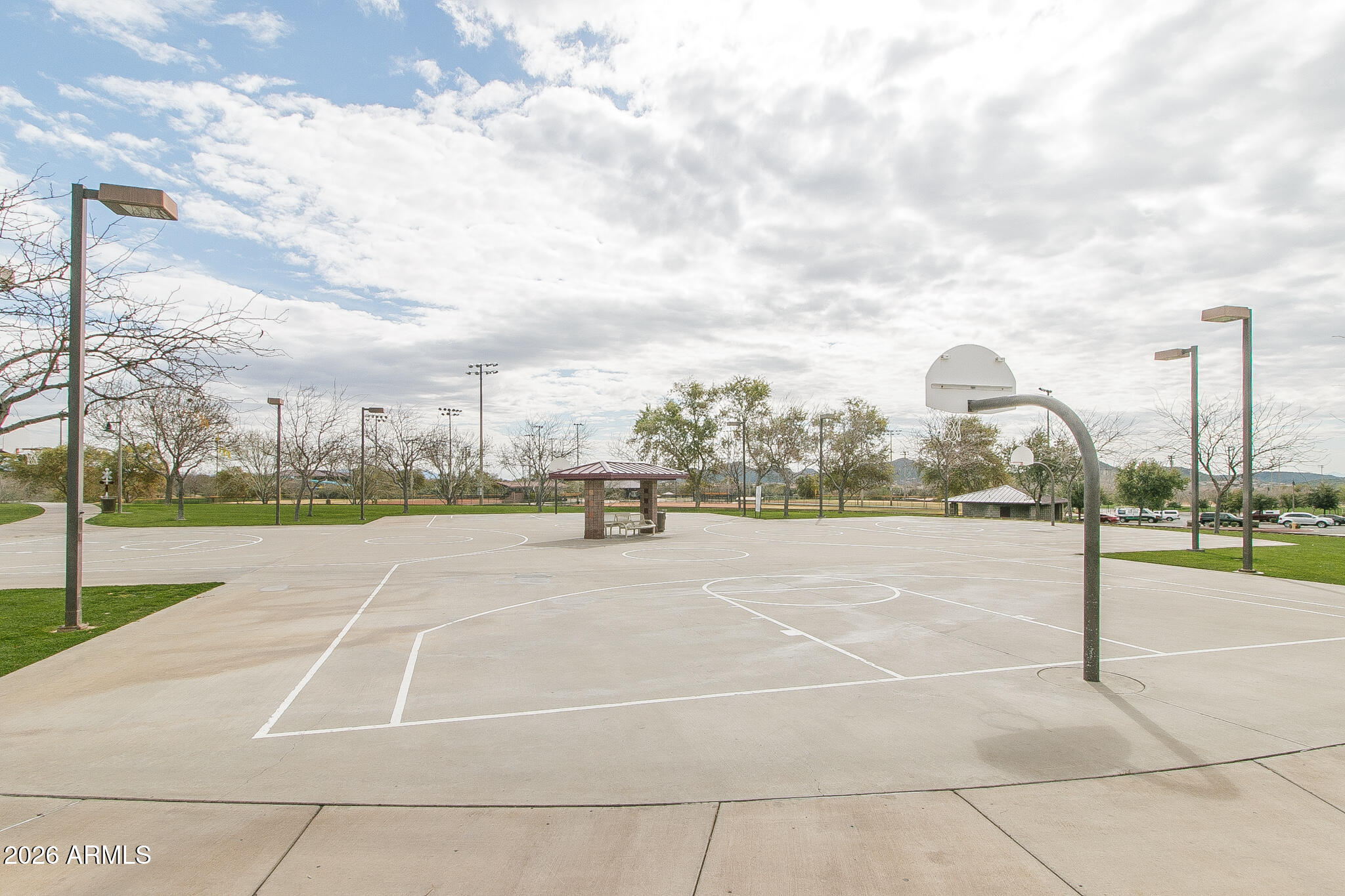 8333 W SPRINGFIELD Way