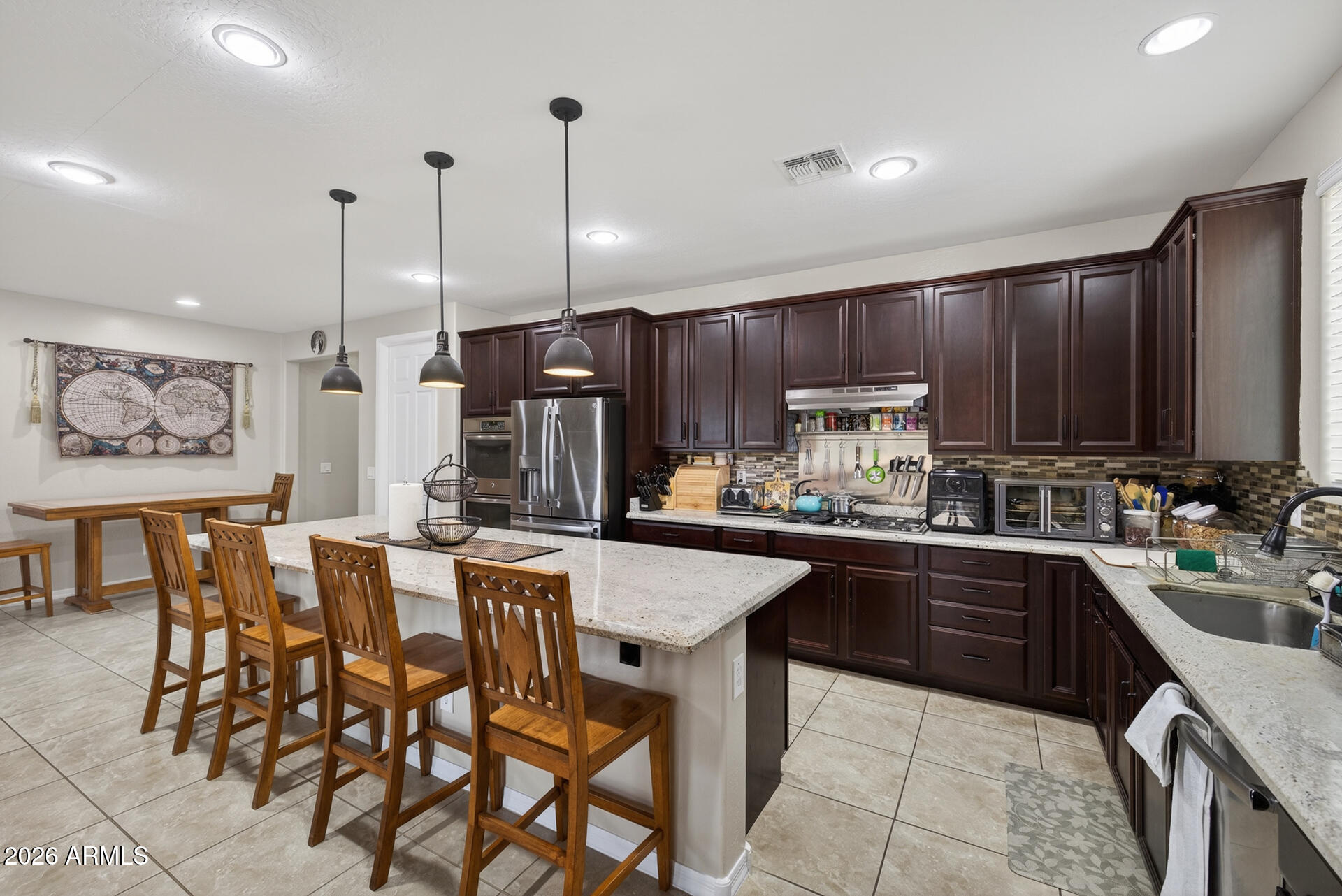 22285 E DESERT HILLS Court