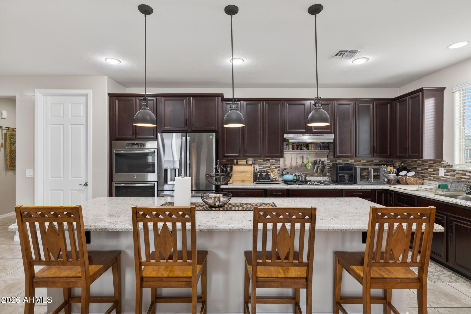 22285 E DESERT HILLS Court