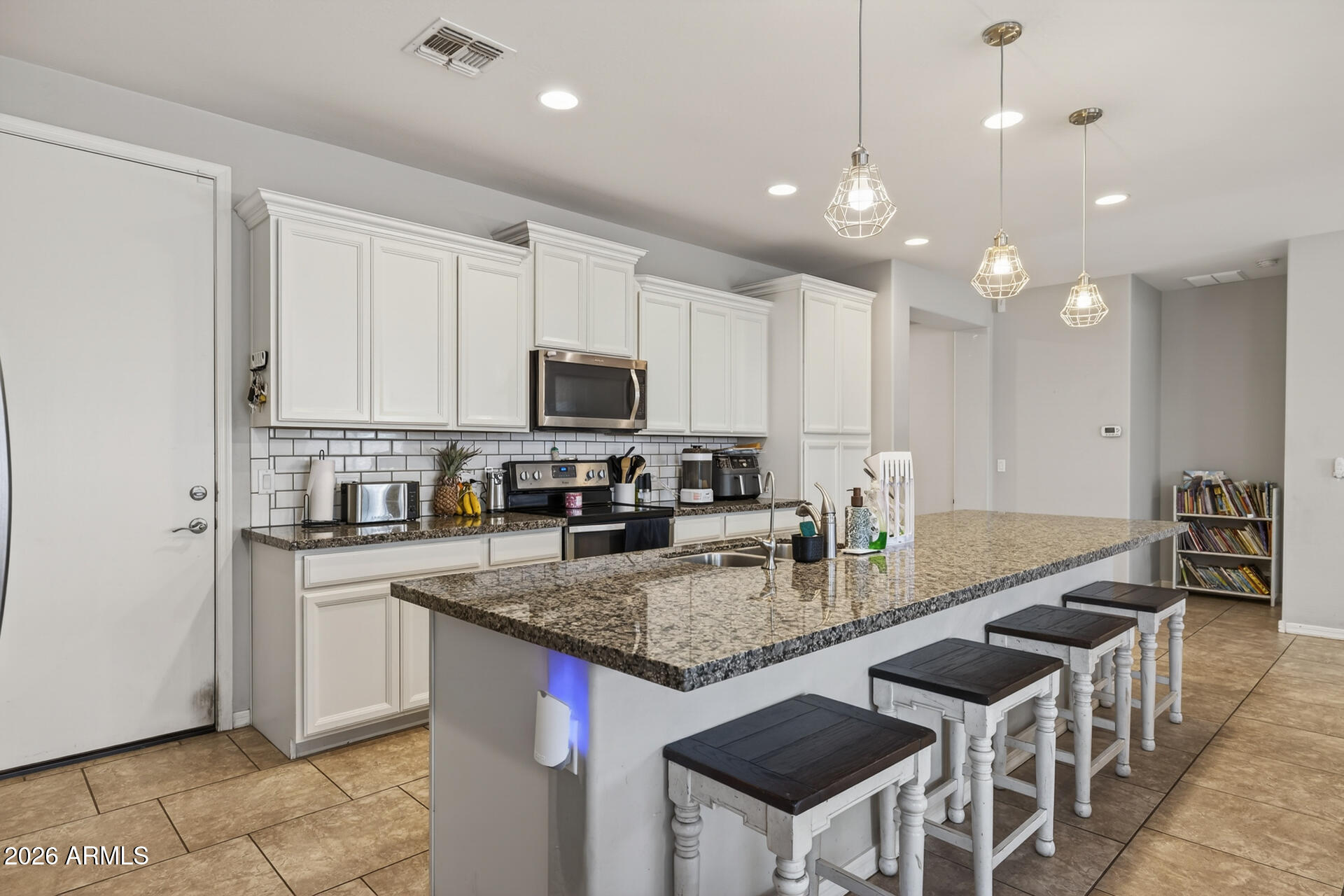 16922 W WOODLANDS Avenue