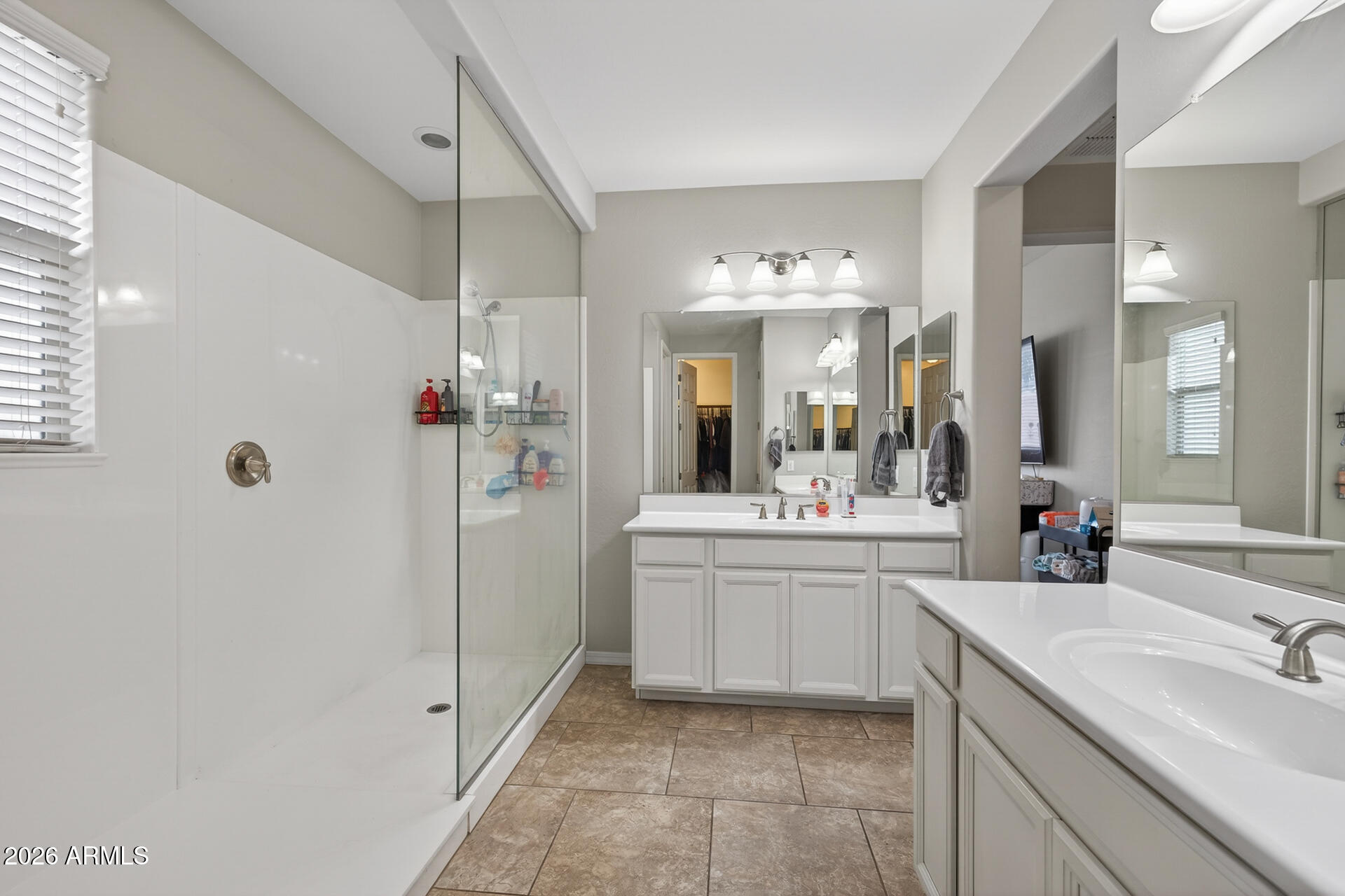 16922 W WOODLANDS Avenue