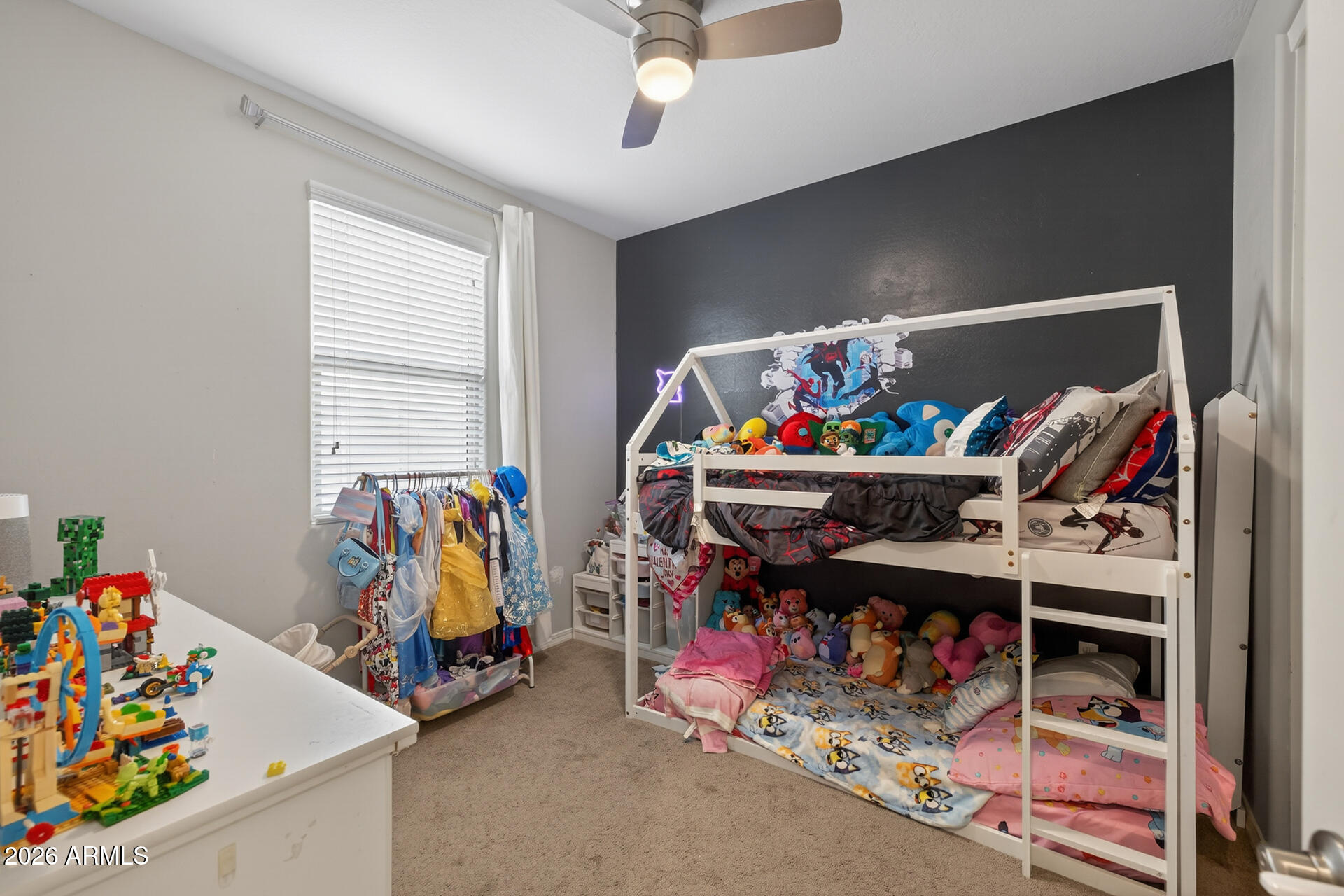 16922 W WOODLANDS Avenue