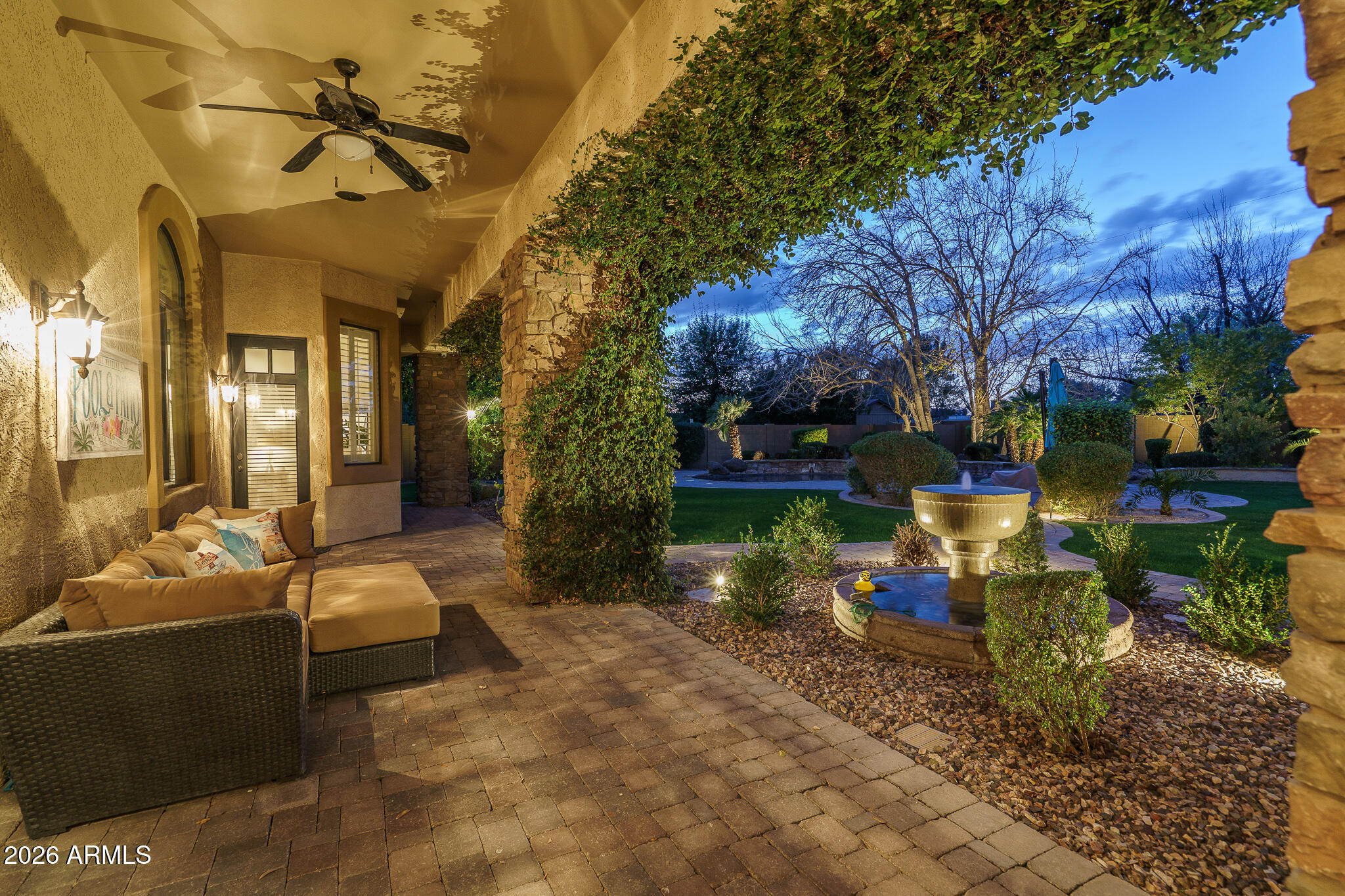 6316 W SWEETWATER Avenue