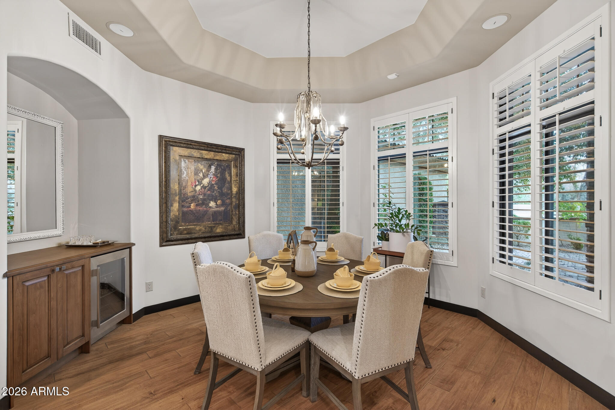 6316 W SWEETWATER Avenue