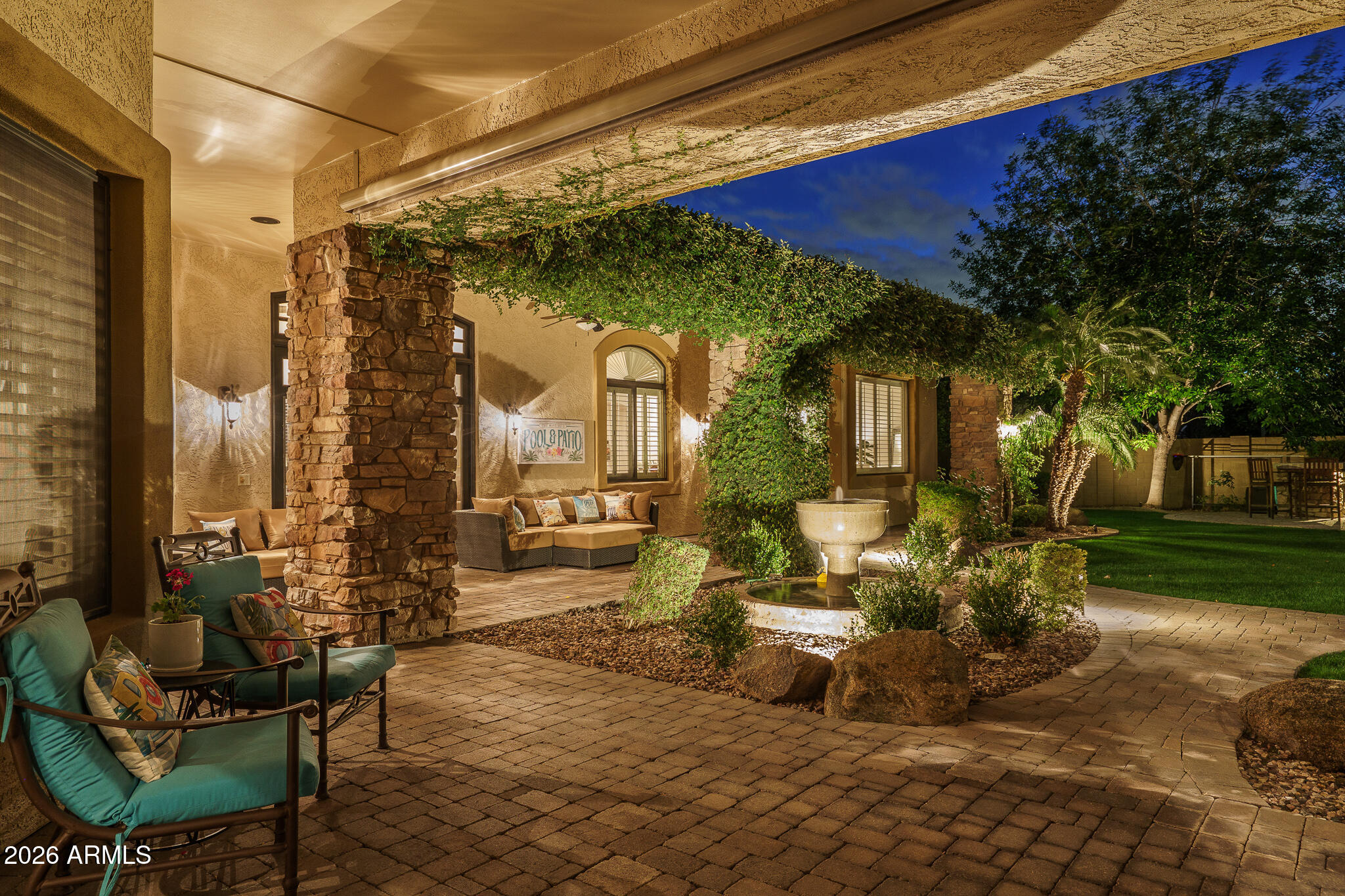 6316 W SWEETWATER Avenue