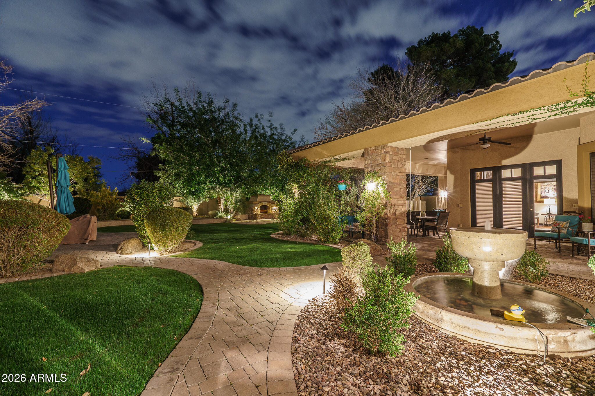 6316 W SWEETWATER Avenue