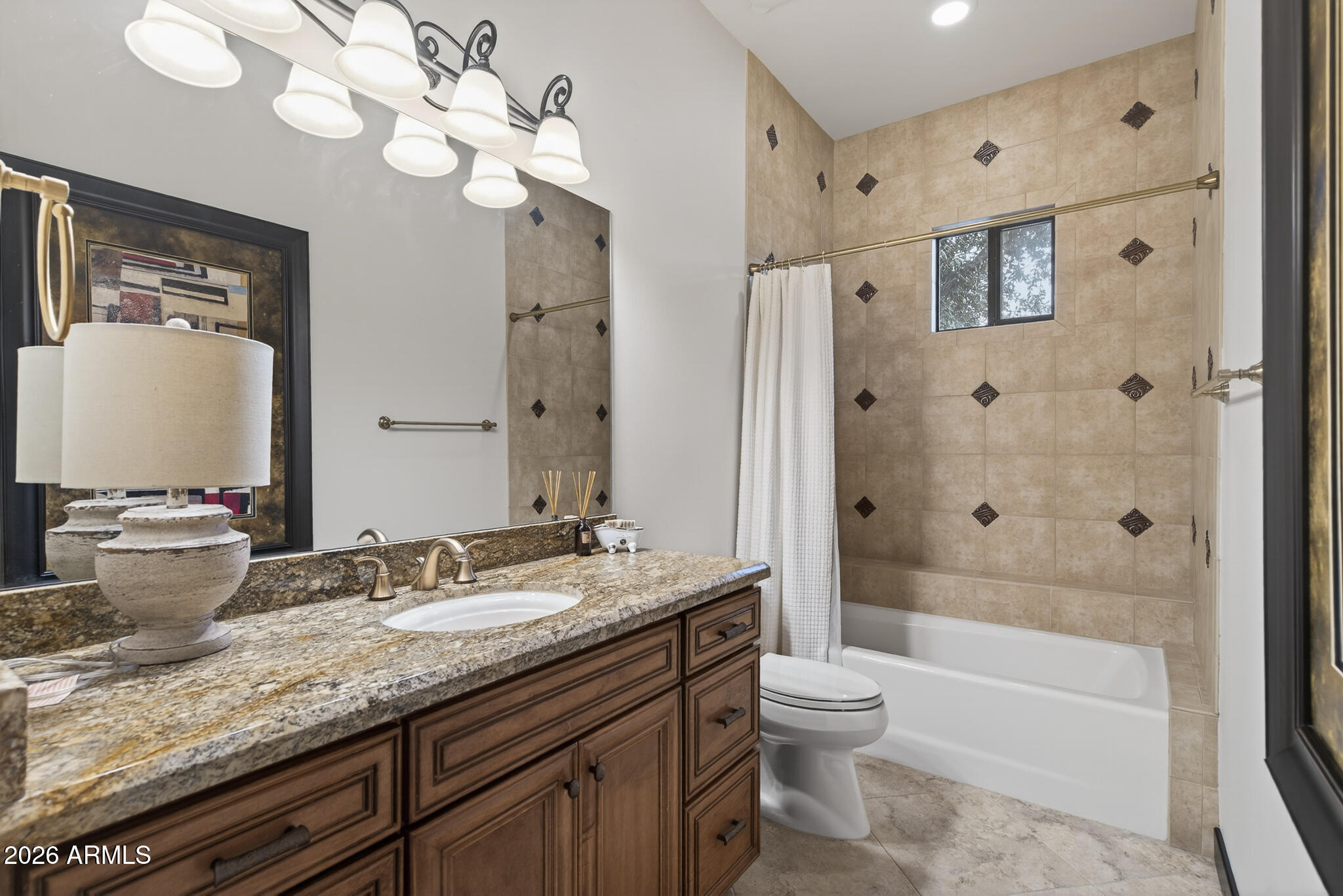 6316 W SWEETWATER Avenue