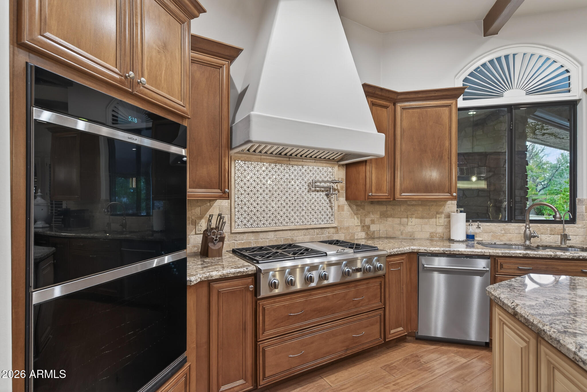 6316 W SWEETWATER Avenue