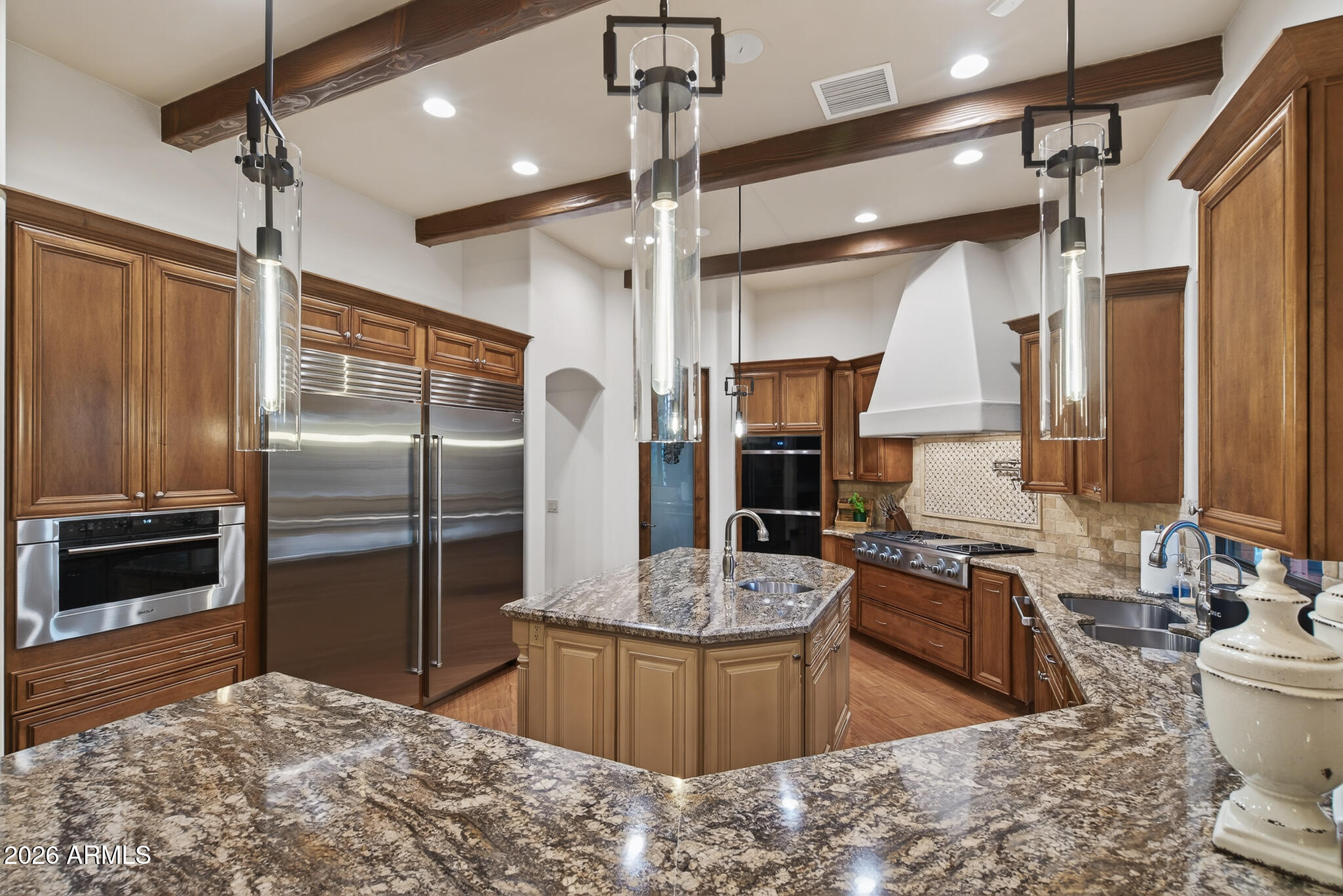 6316 W SWEETWATER Avenue