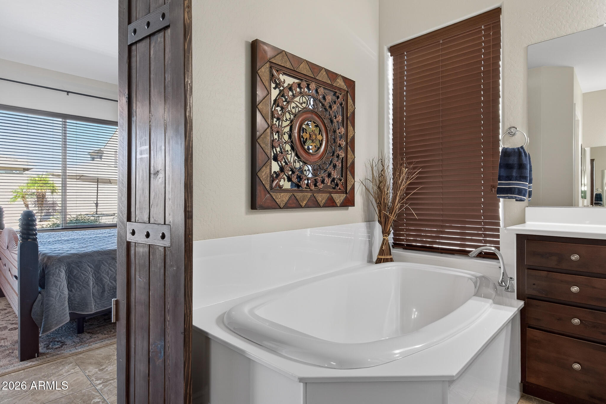 18398 W RIMROCK Street