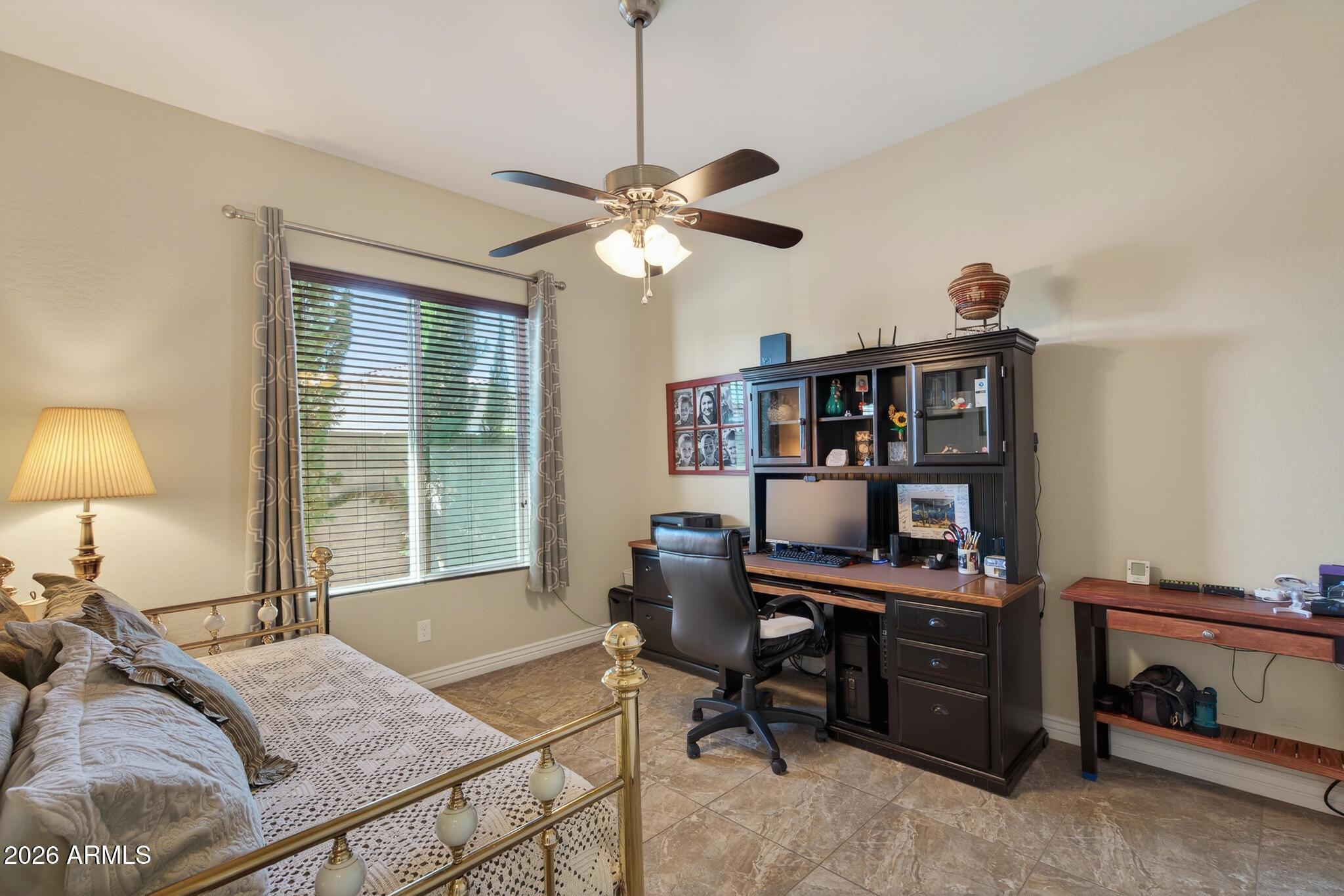 18398 W RIMROCK Street