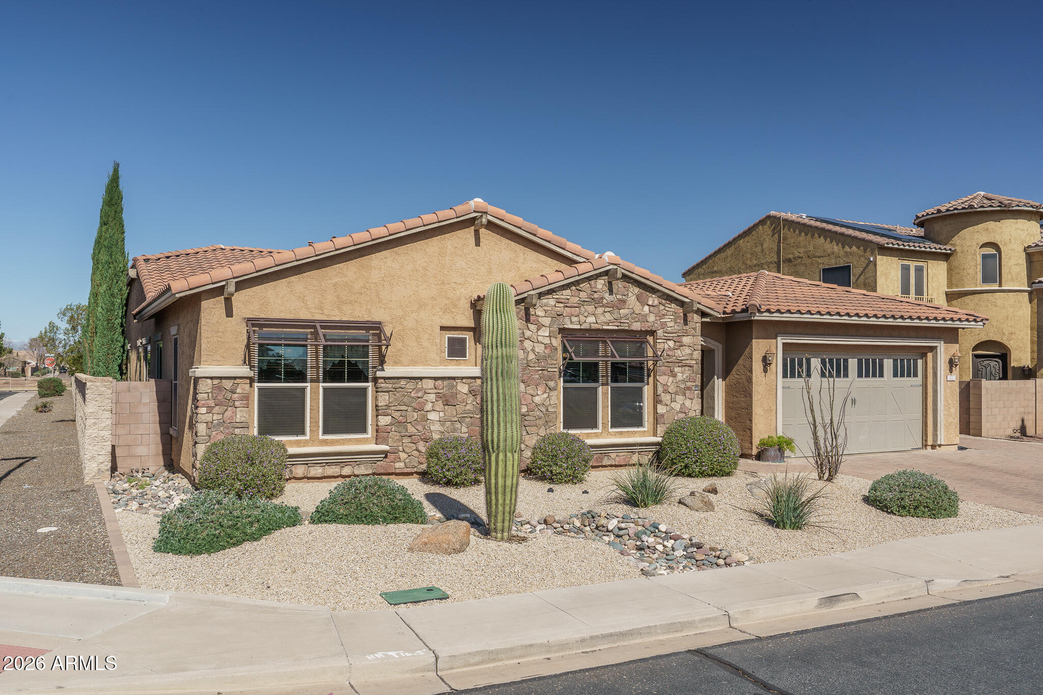 18398 W RIMROCK Street