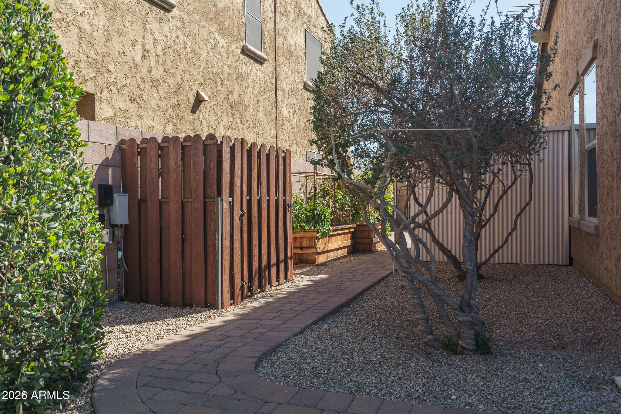 18398 W RIMROCK Street