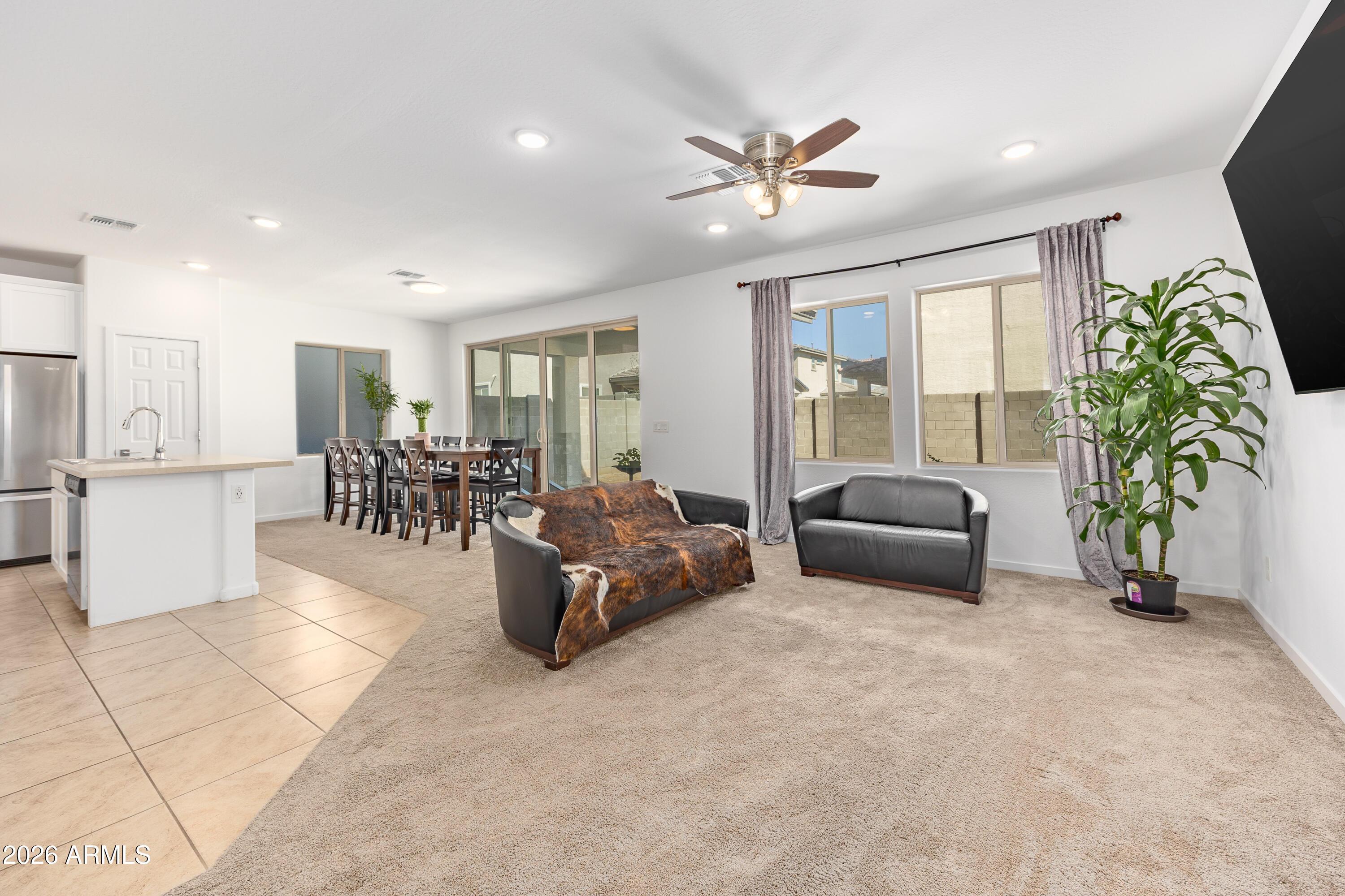 2019 N MARKETSIDE Avenue