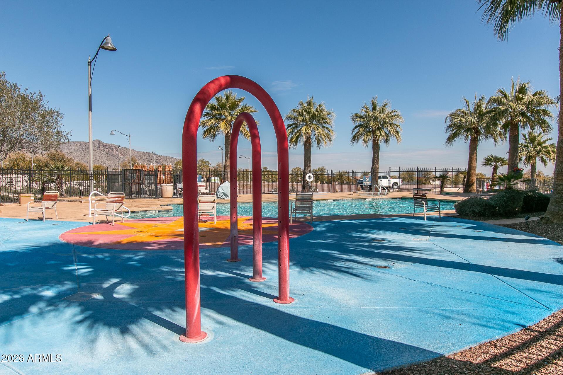 2019 N MARKETSIDE Avenue