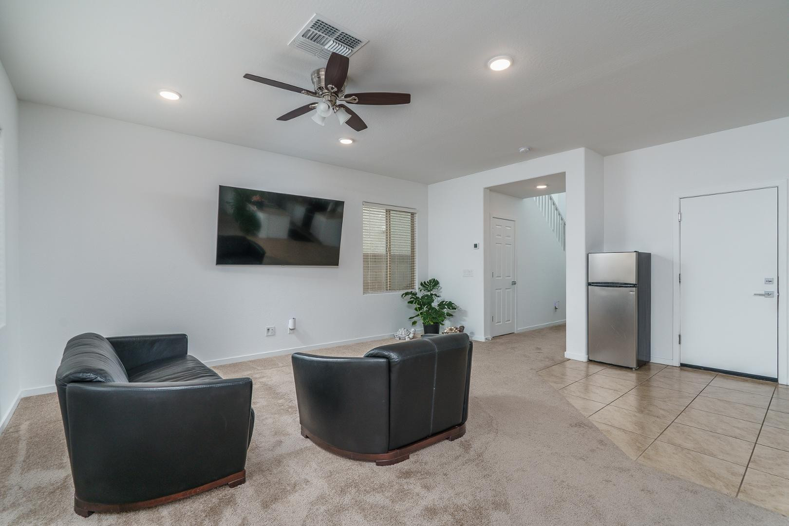 2019 N MARKETSIDE Avenue