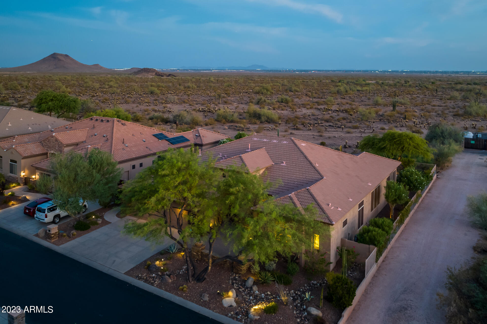 13331 E DEL TIMBRE Drive