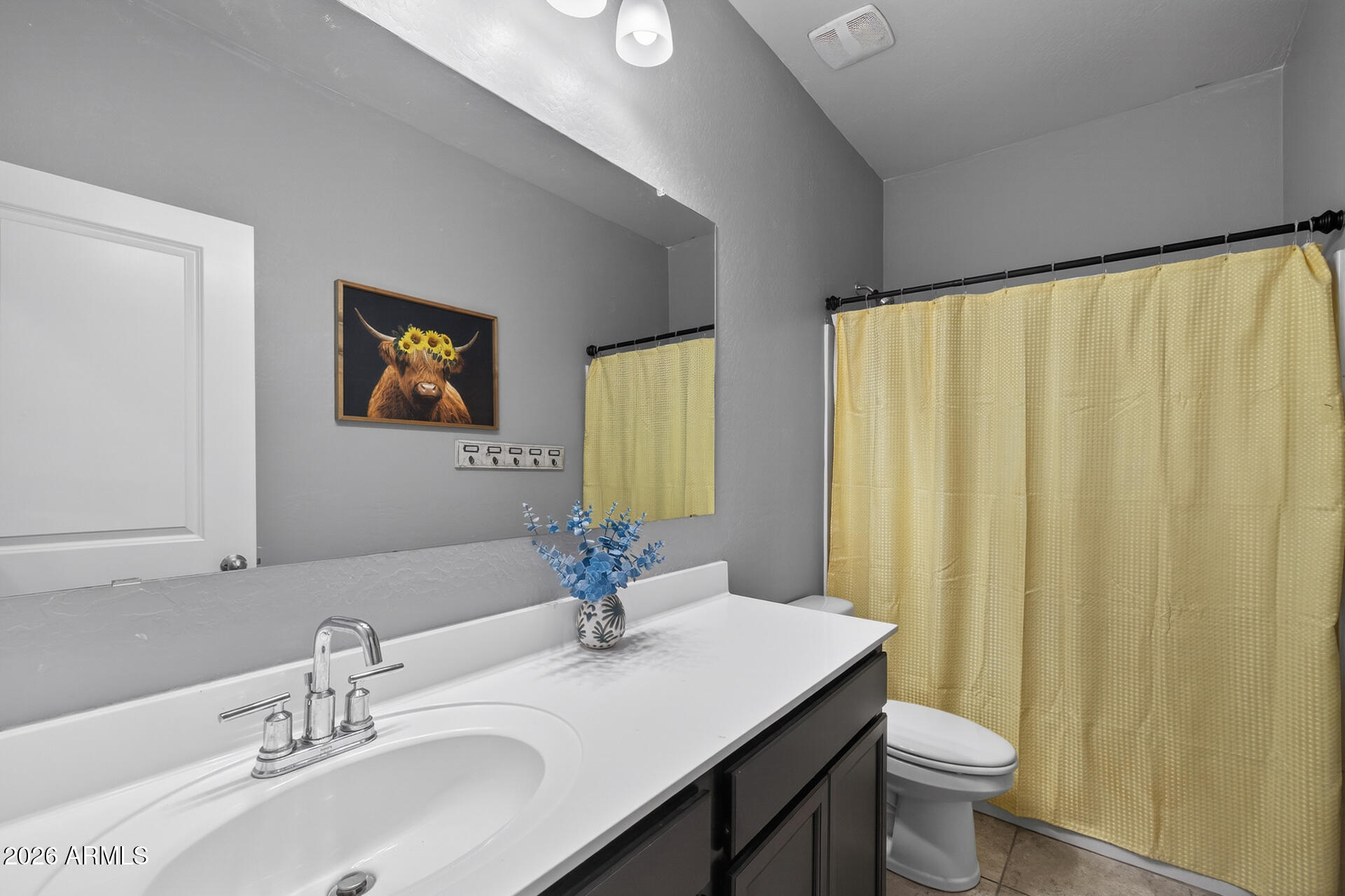 7644 W FLORENCE Avenue