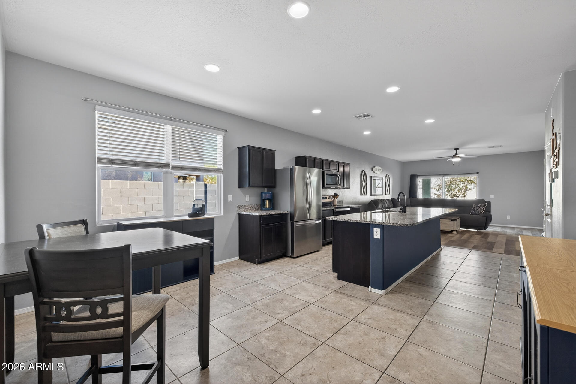 7644 W FLORENCE Avenue