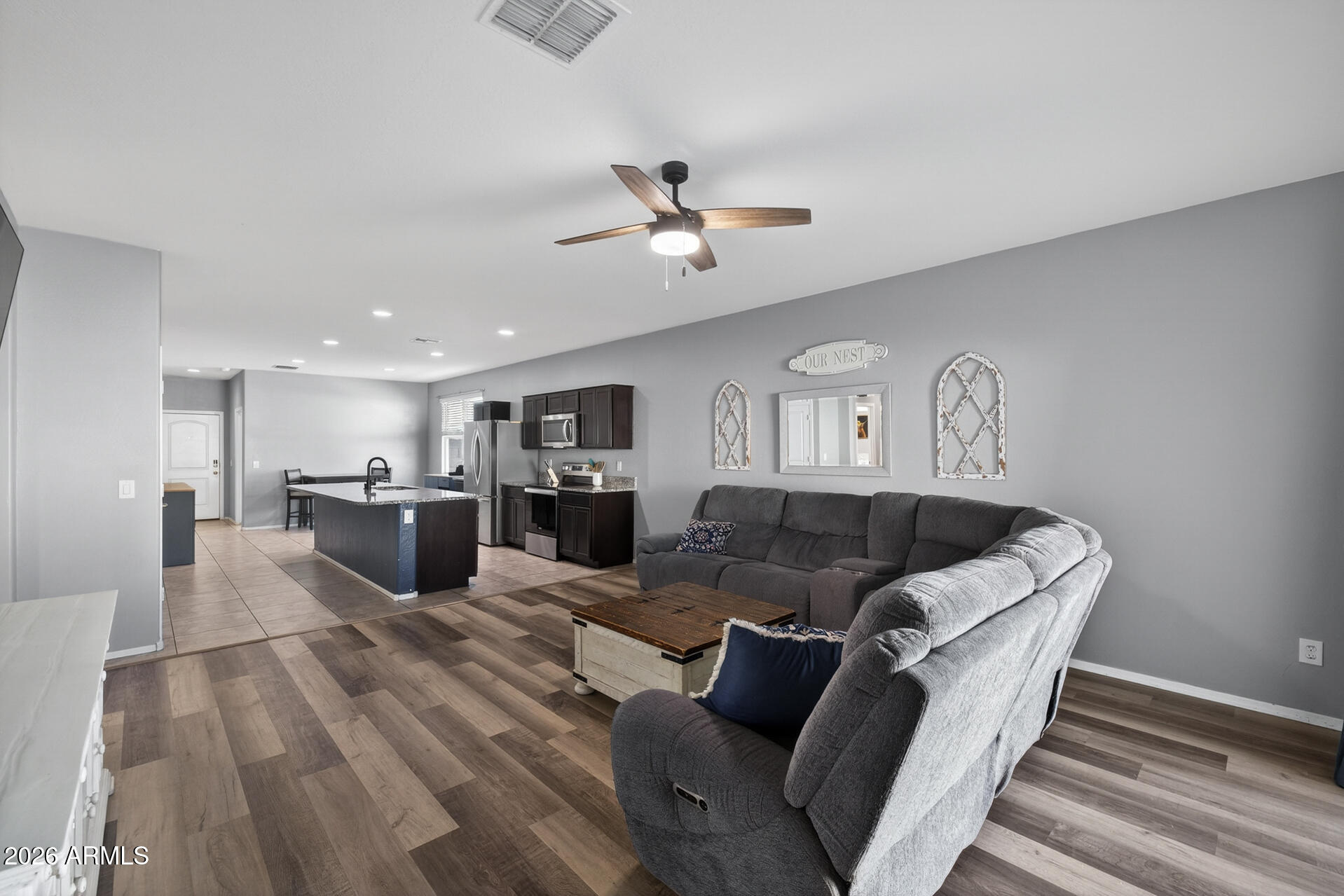 7644 W FLORENCE Avenue