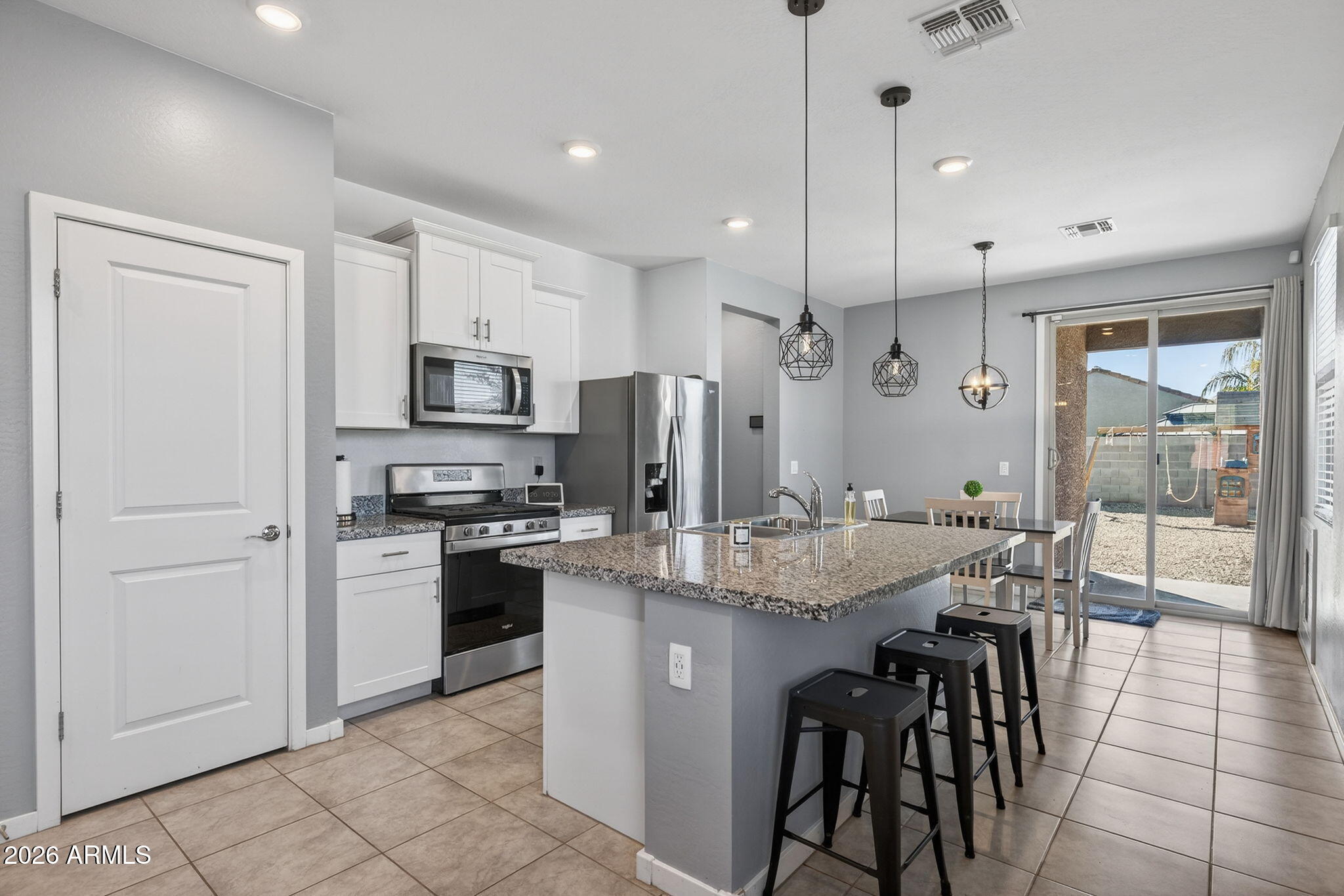 3581 E APPALOOSA Drive