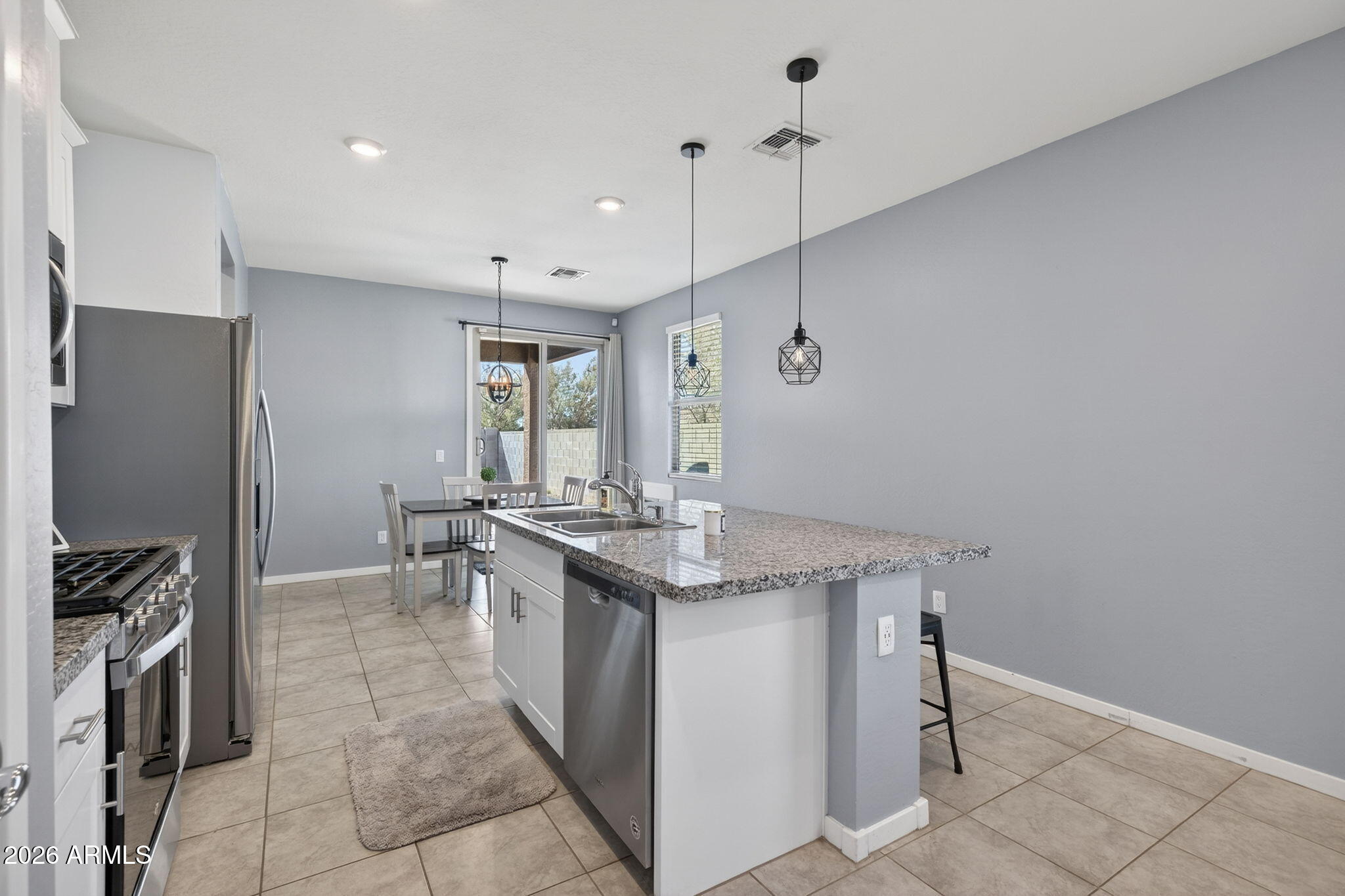 3581 E APPALOOSA Drive