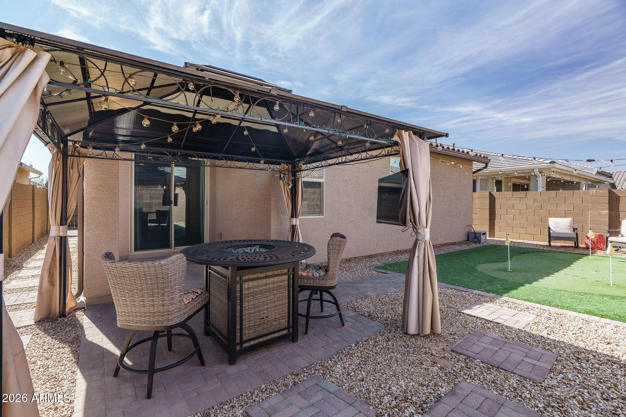 8918 W RANCHO Drive