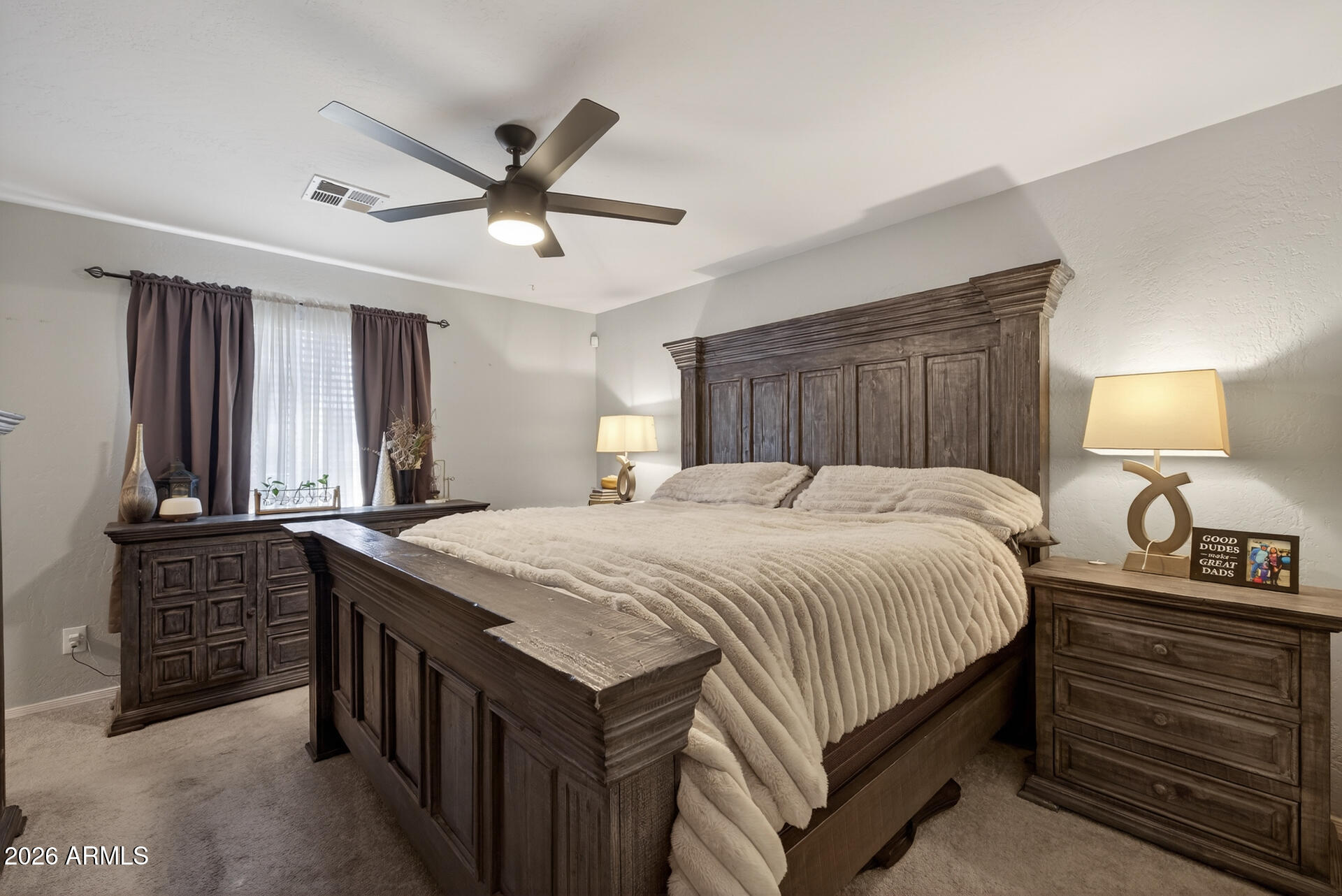 2062 E JUANITA Avenue