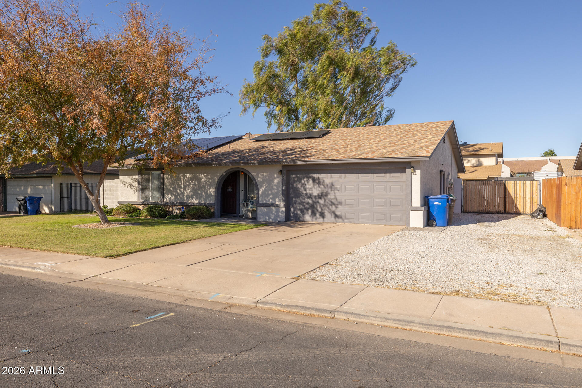 2062 E JUANITA Avenue