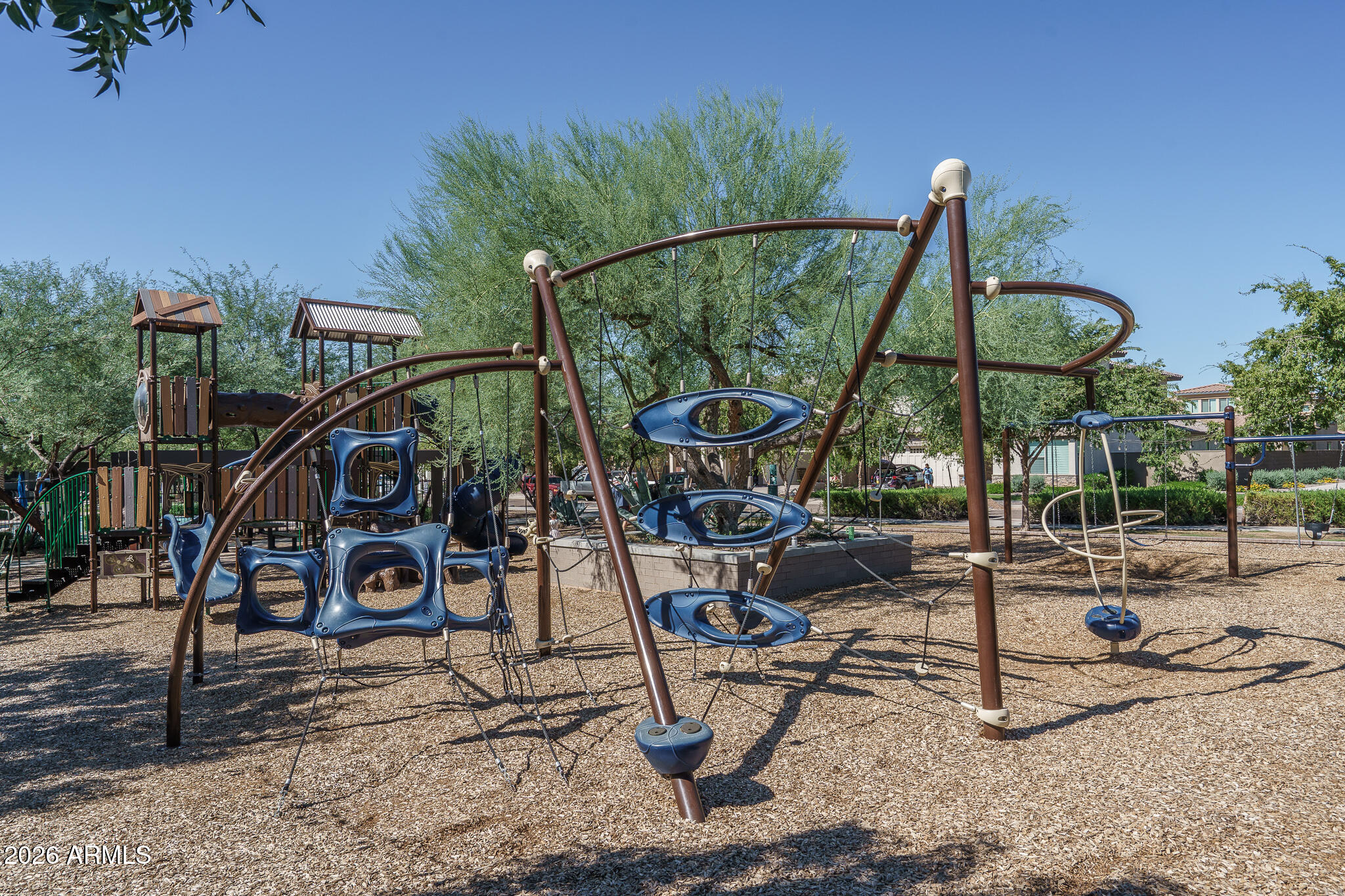 1963 W DESERT HOLLOW Drive