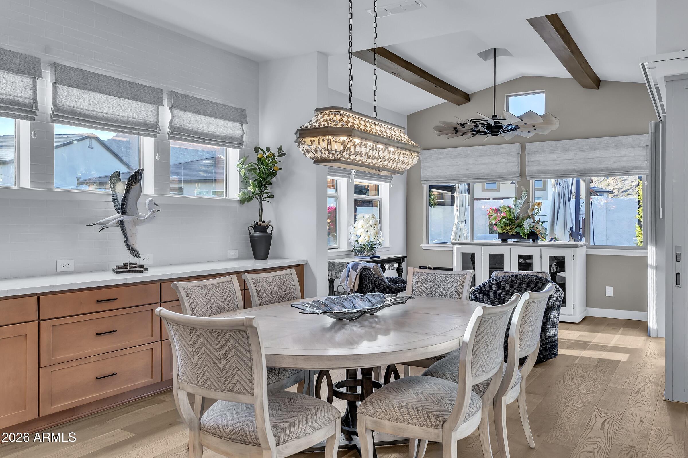 21448 W HILLCREST Boulevard