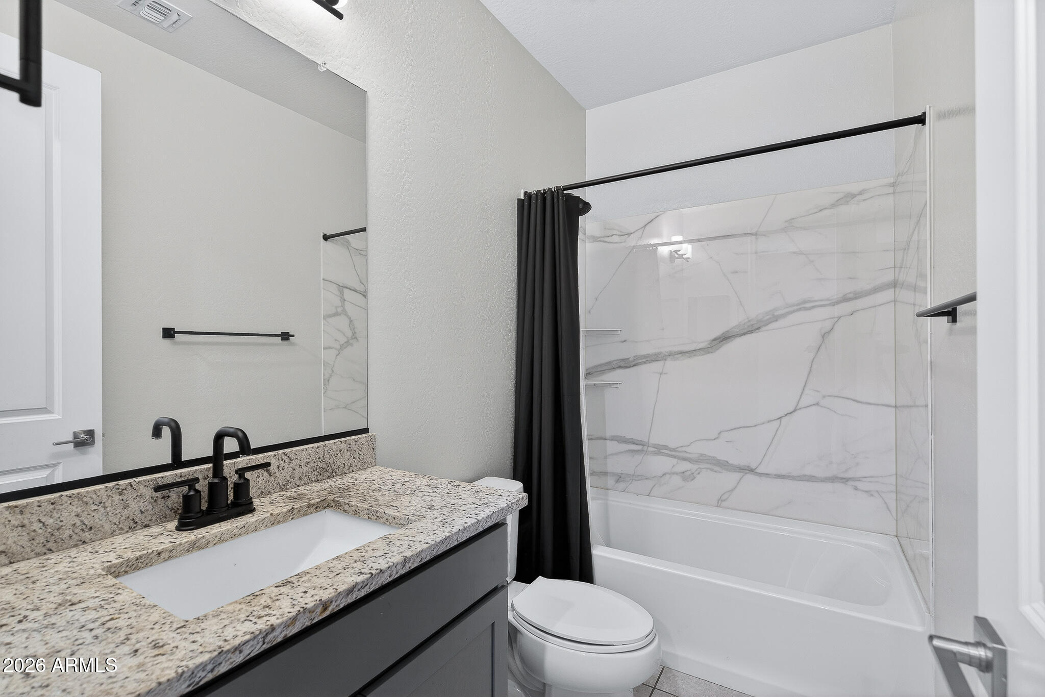 17768 W RAYMOND Street