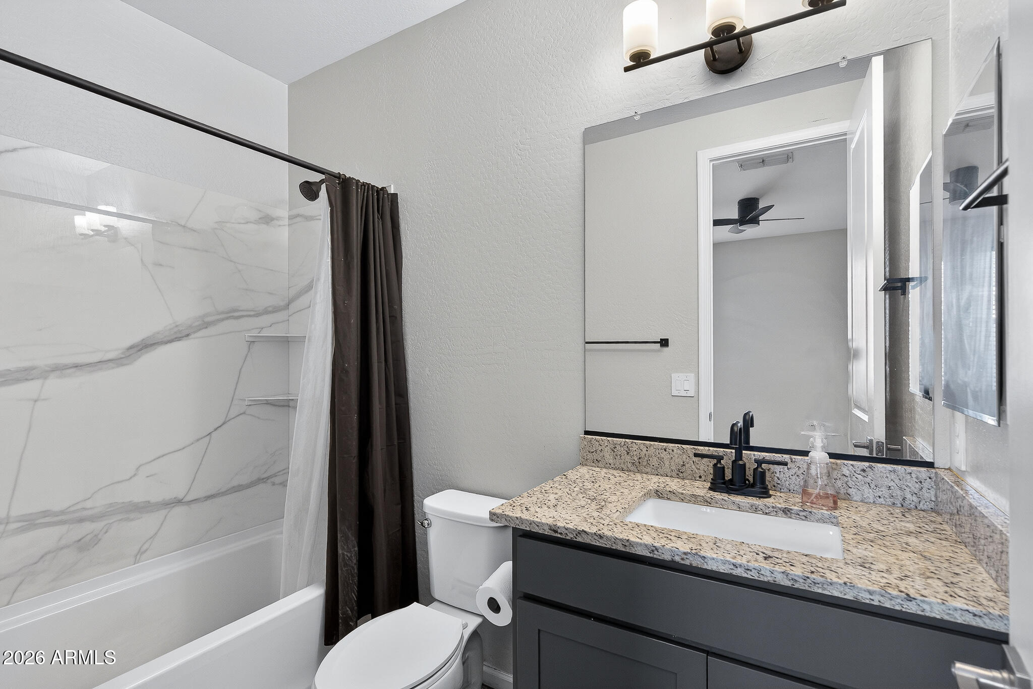 17768 W RAYMOND Street