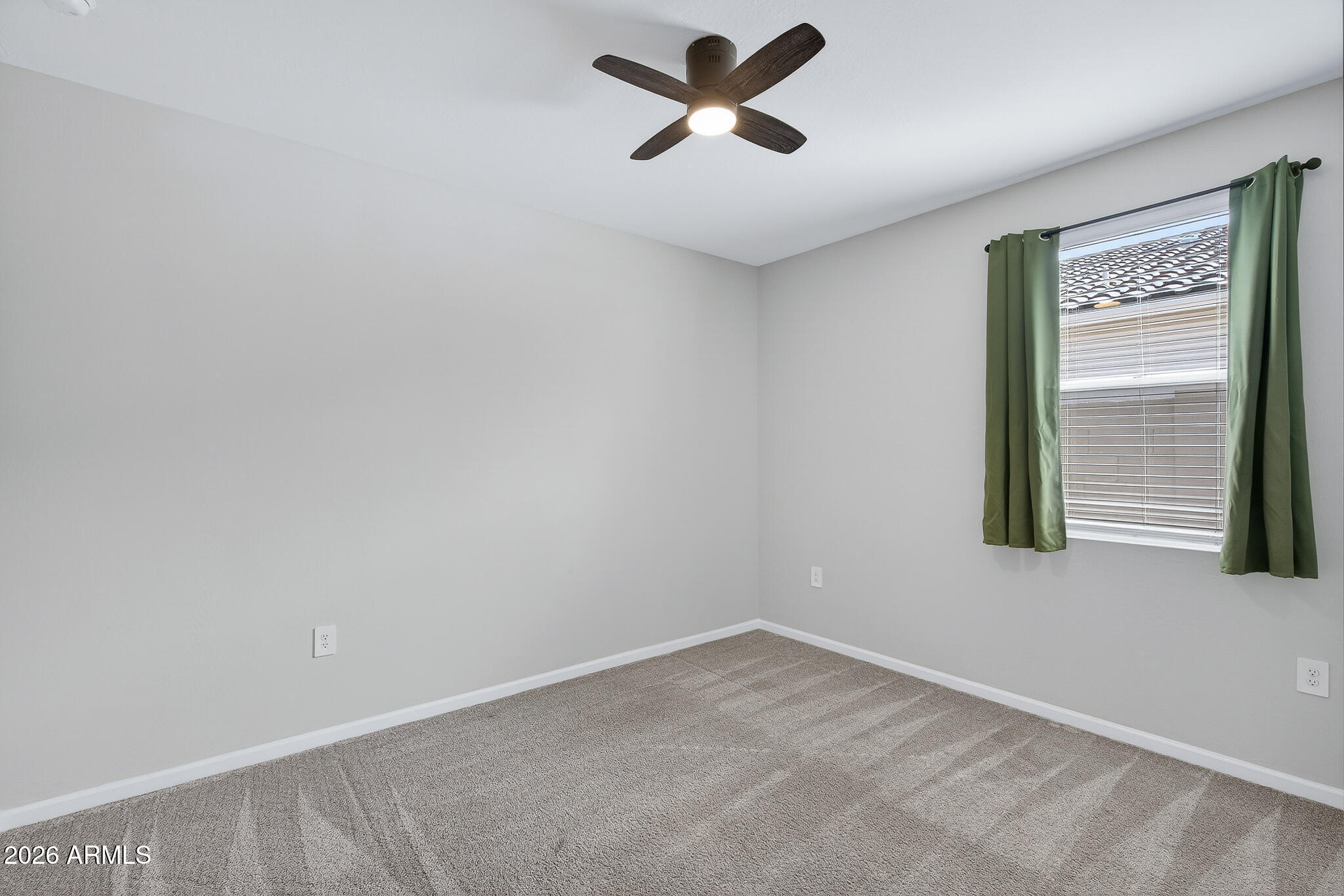 17768 W RAYMOND Street