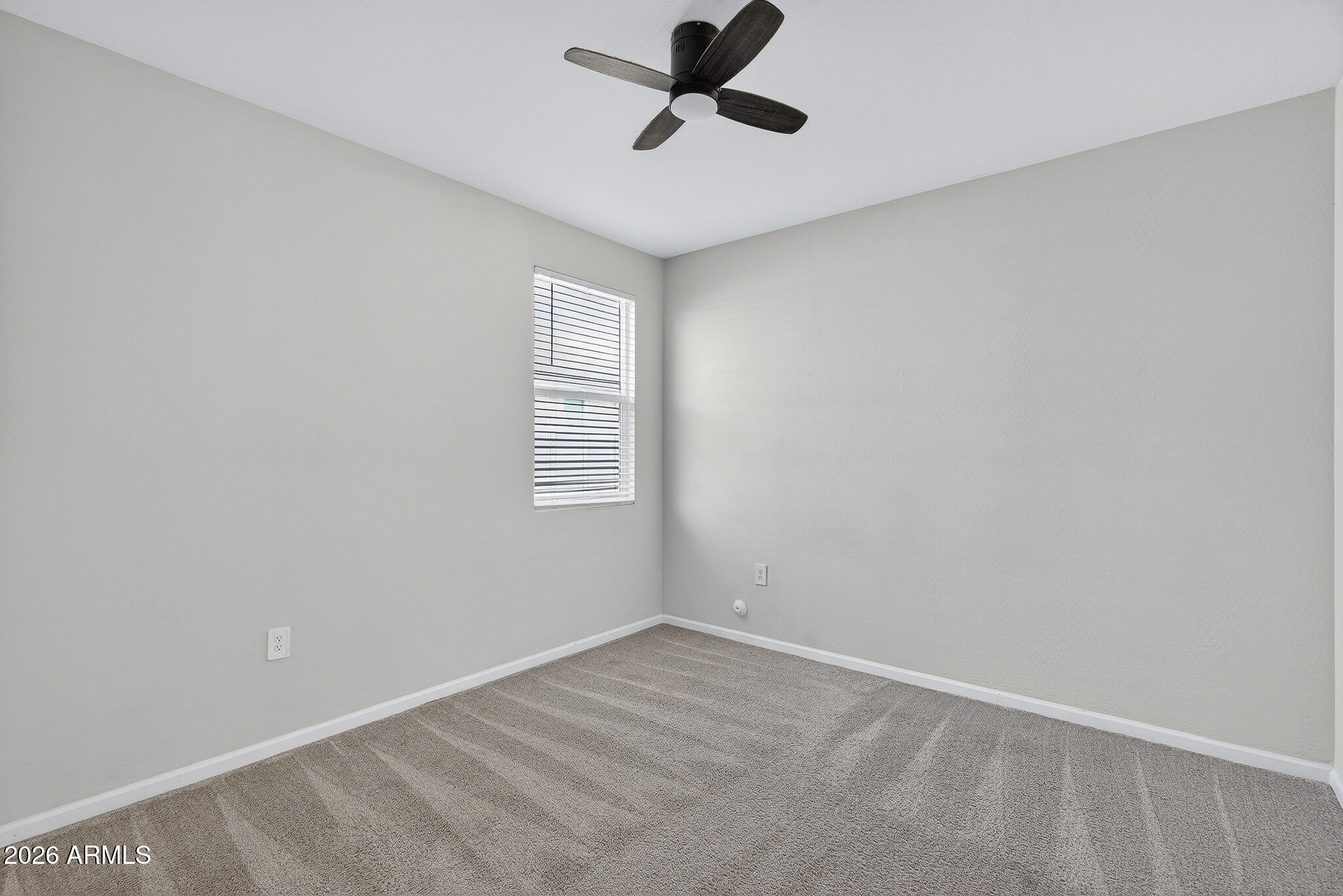 17768 W RAYMOND Street