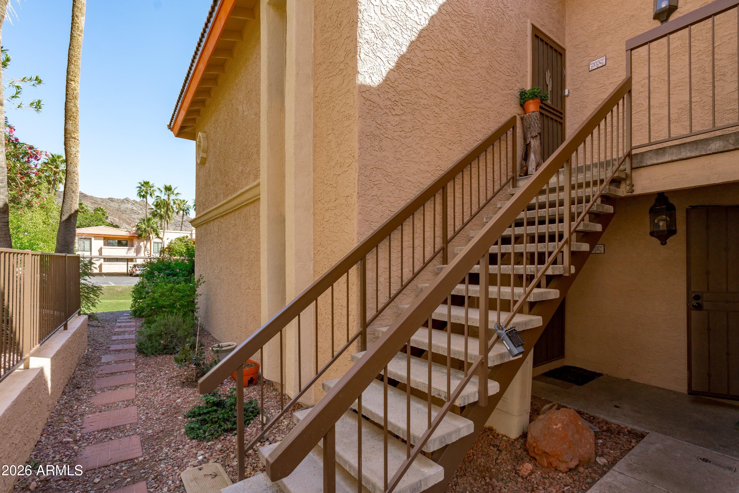 10410 N cave creek Road 1031