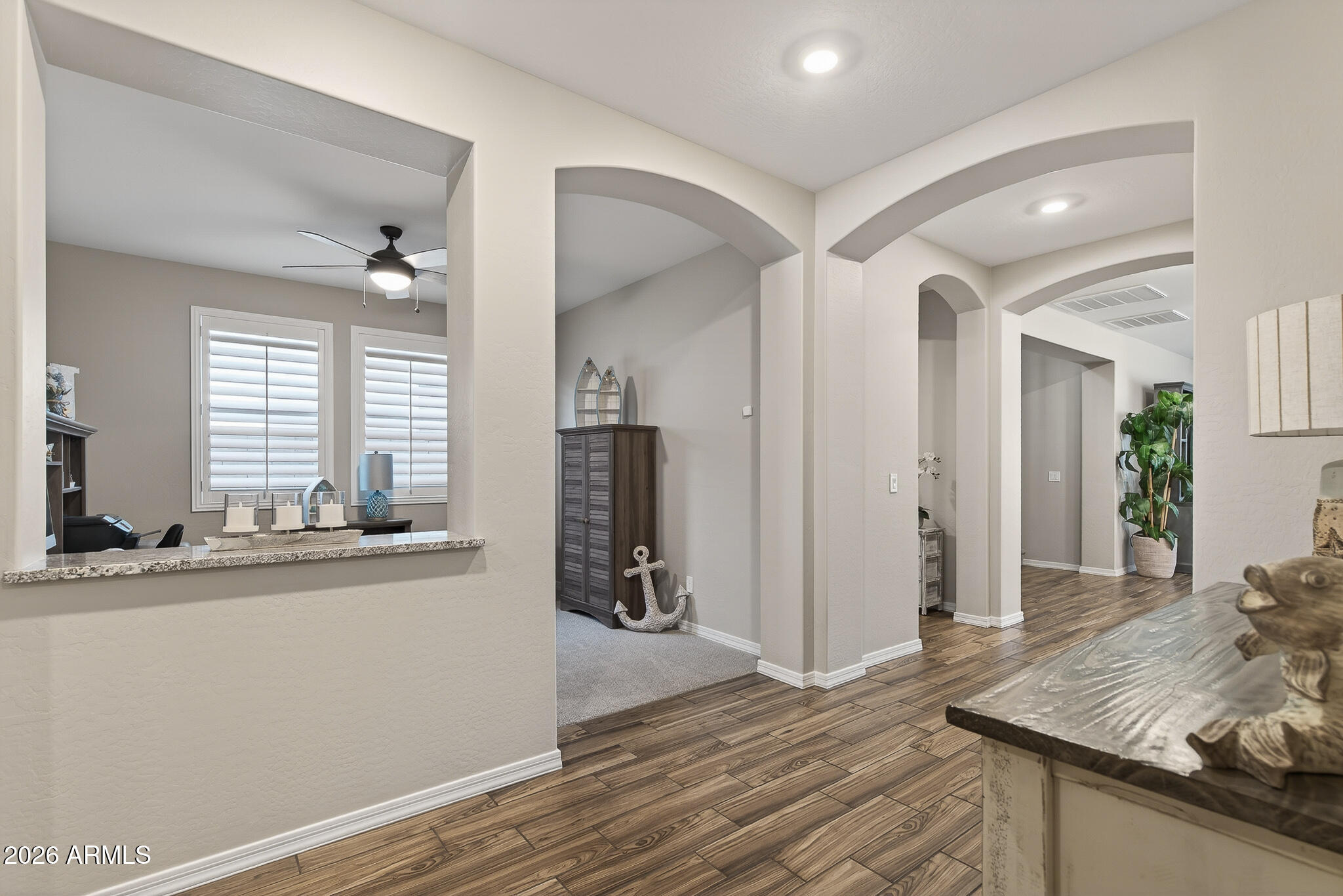 9967 W PINCHOT Avenue