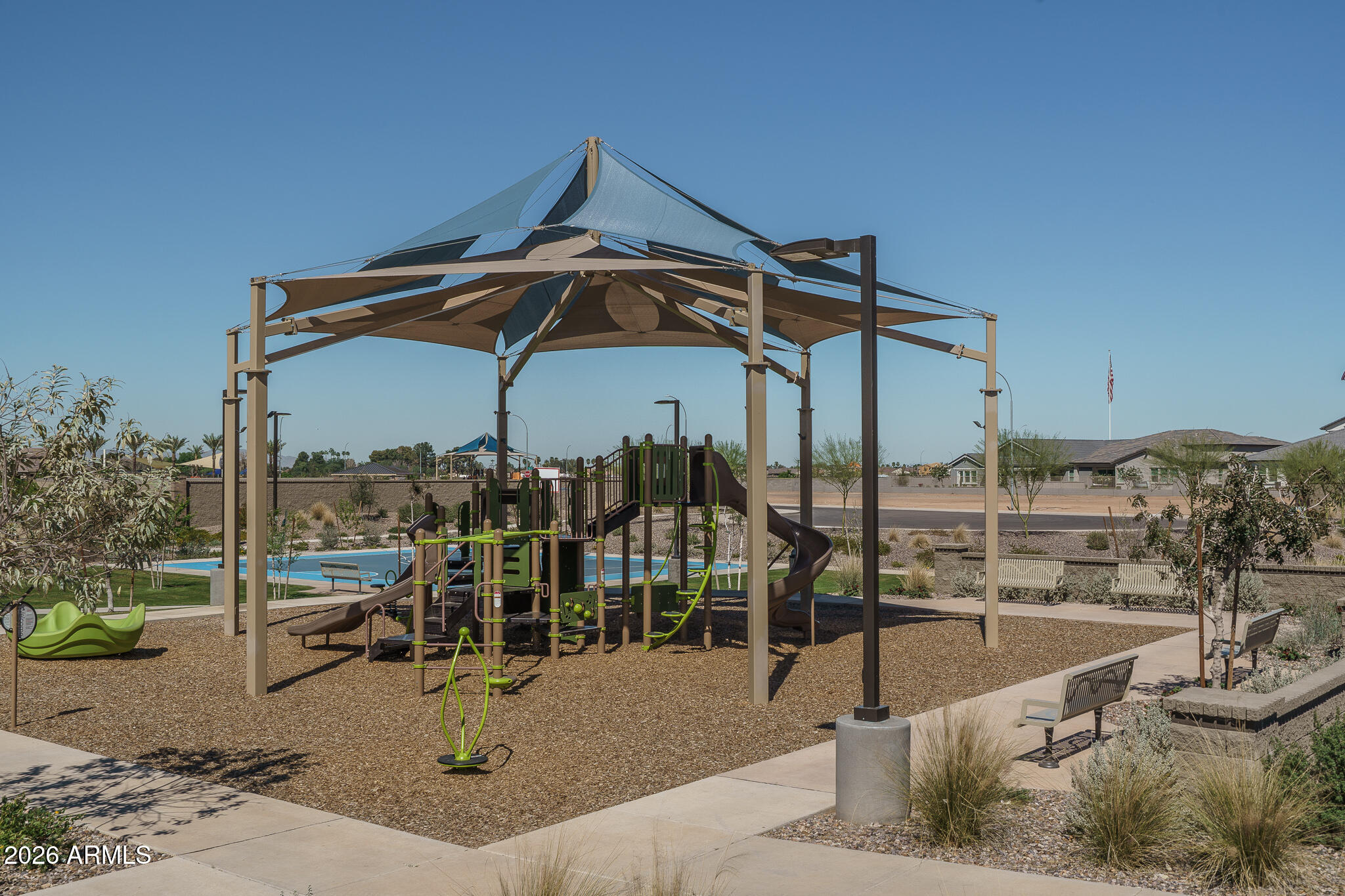 9967 W PINCHOT Avenue