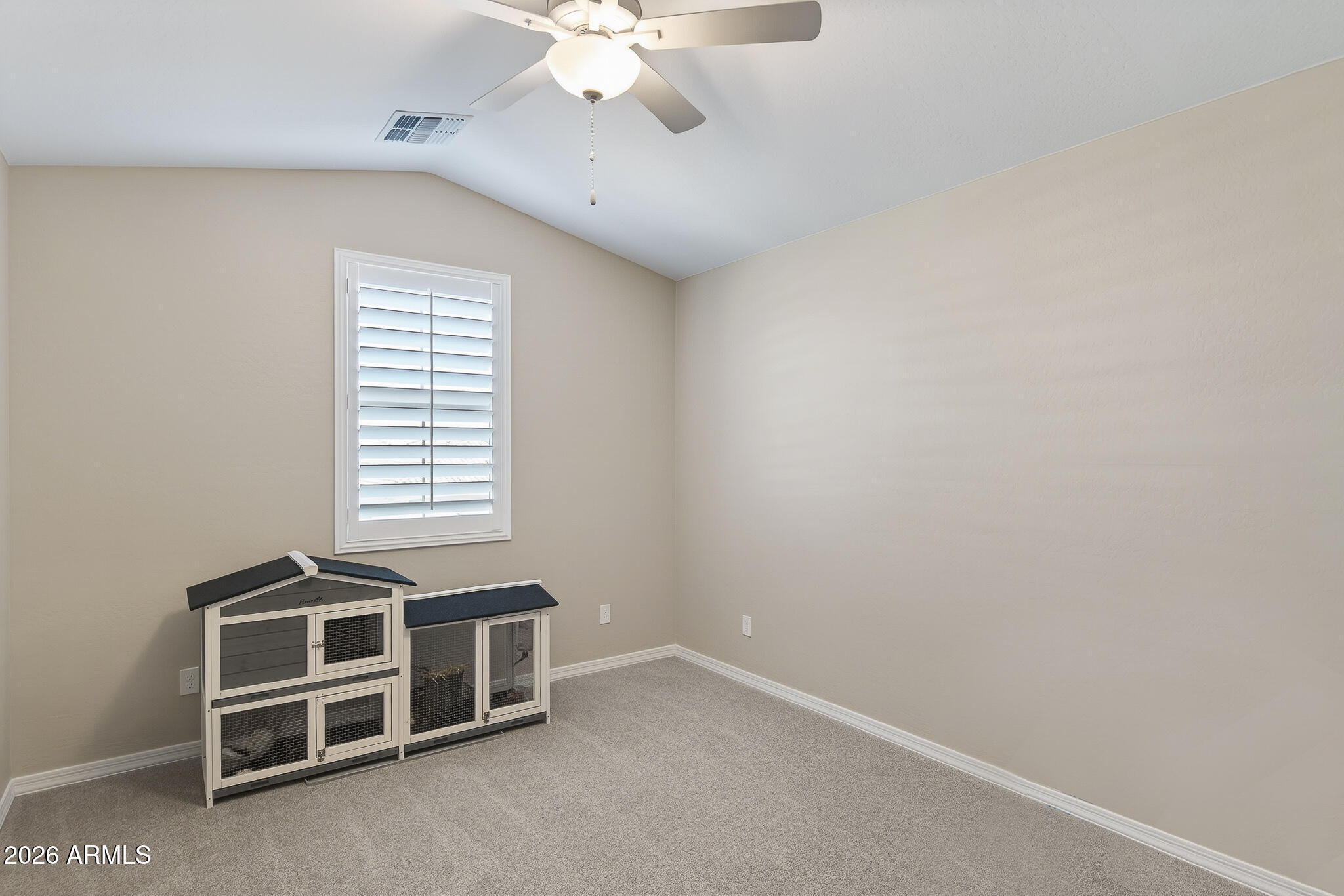 9967 W PINCHOT Avenue