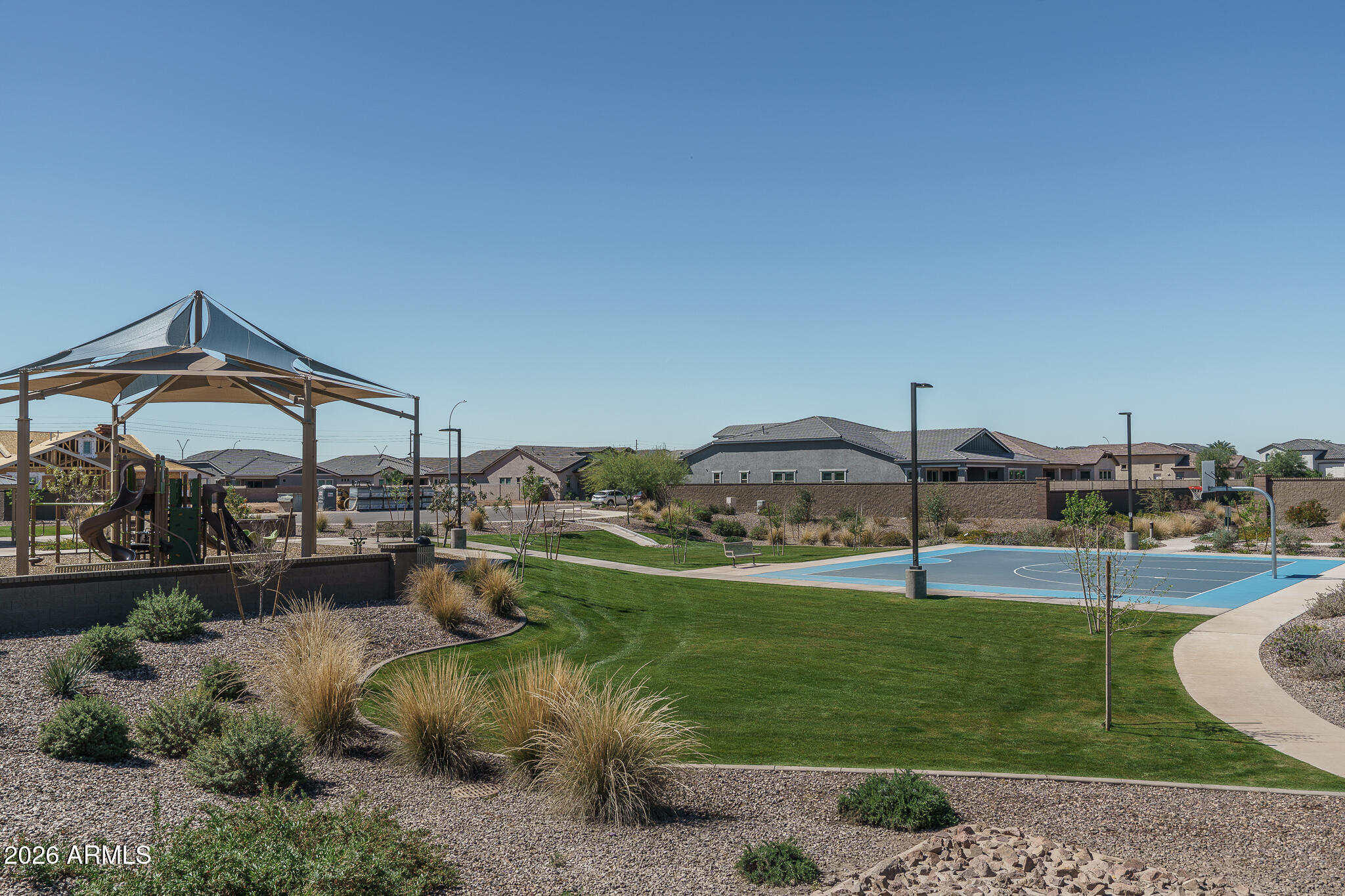 9967 W PINCHOT Avenue